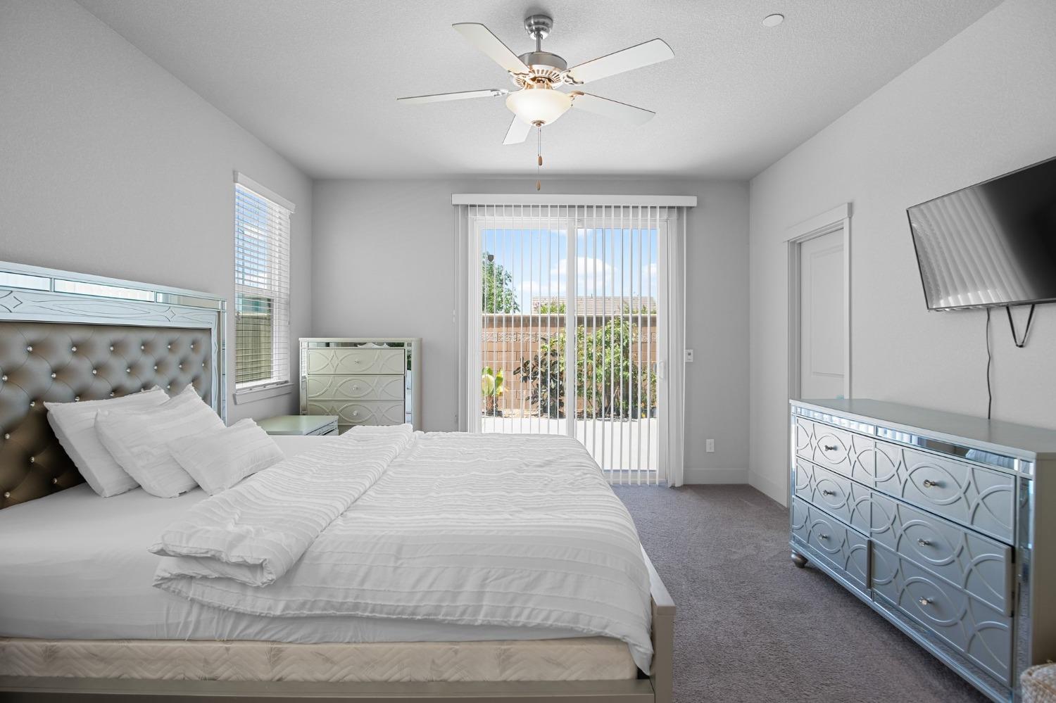 Detail Gallery Image 24 of 34 For 2051 Day Lily Ave, Manteca,  CA 95337 - 3 Beds | 2 Baths