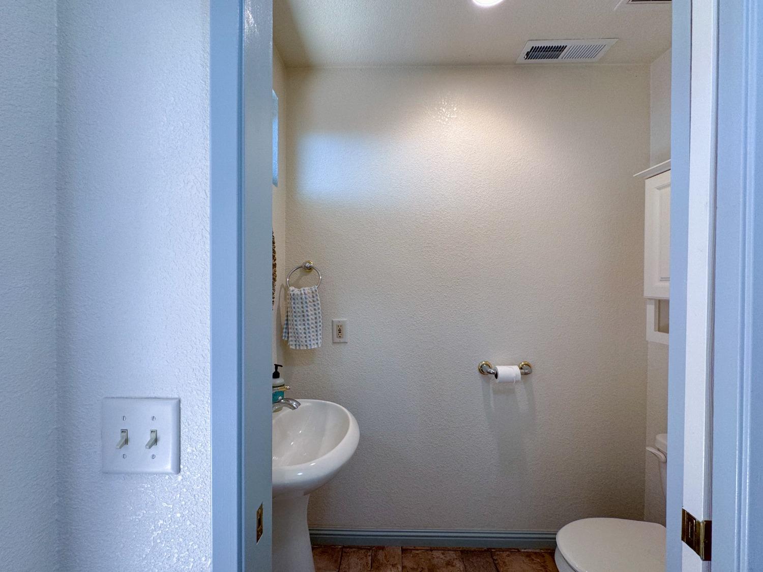 Detail Gallery Image 24 of 63 For 17707 Blue Tent School Rd, Nevada City,  CA 95959 - 2 Beds | 1/1 Baths