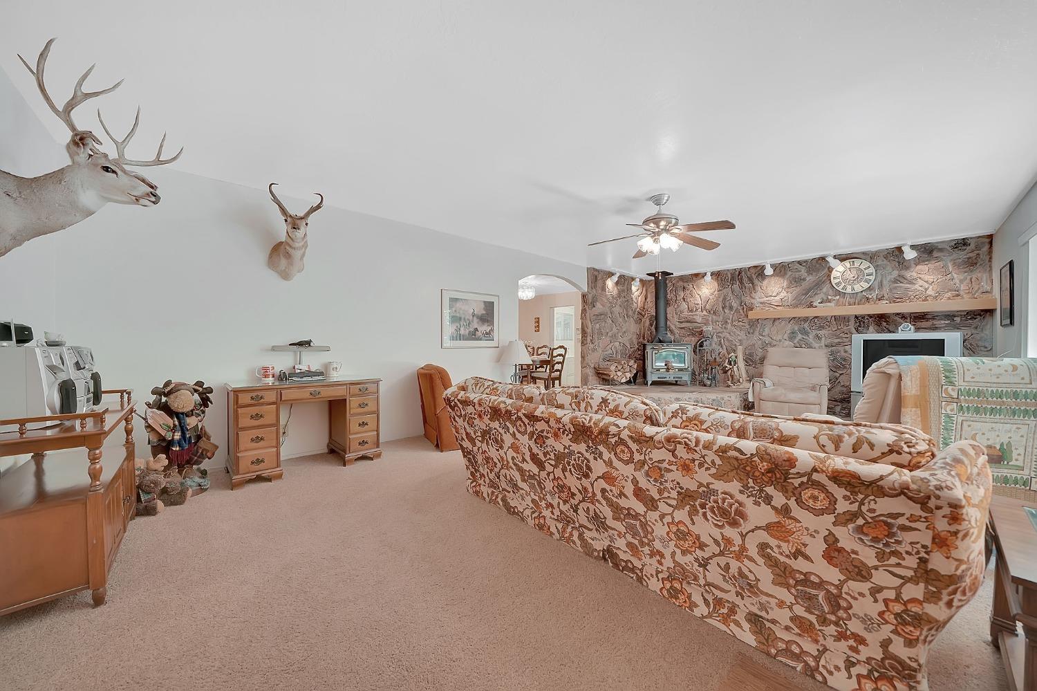 Detail Gallery Image 14 of 66 For 28663 State Highway 88, Pioneer,  CA 95666 - 3 Beds | 2 Baths