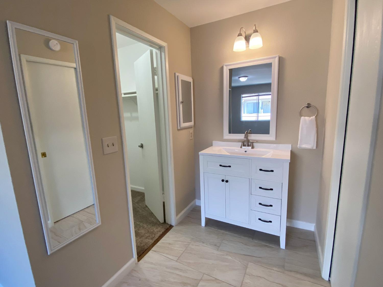 Detail Gallery Image 21 of 25 For 2436 Balme Dr, San Jose,  CA 95122 - 2 Beds | 2 Baths