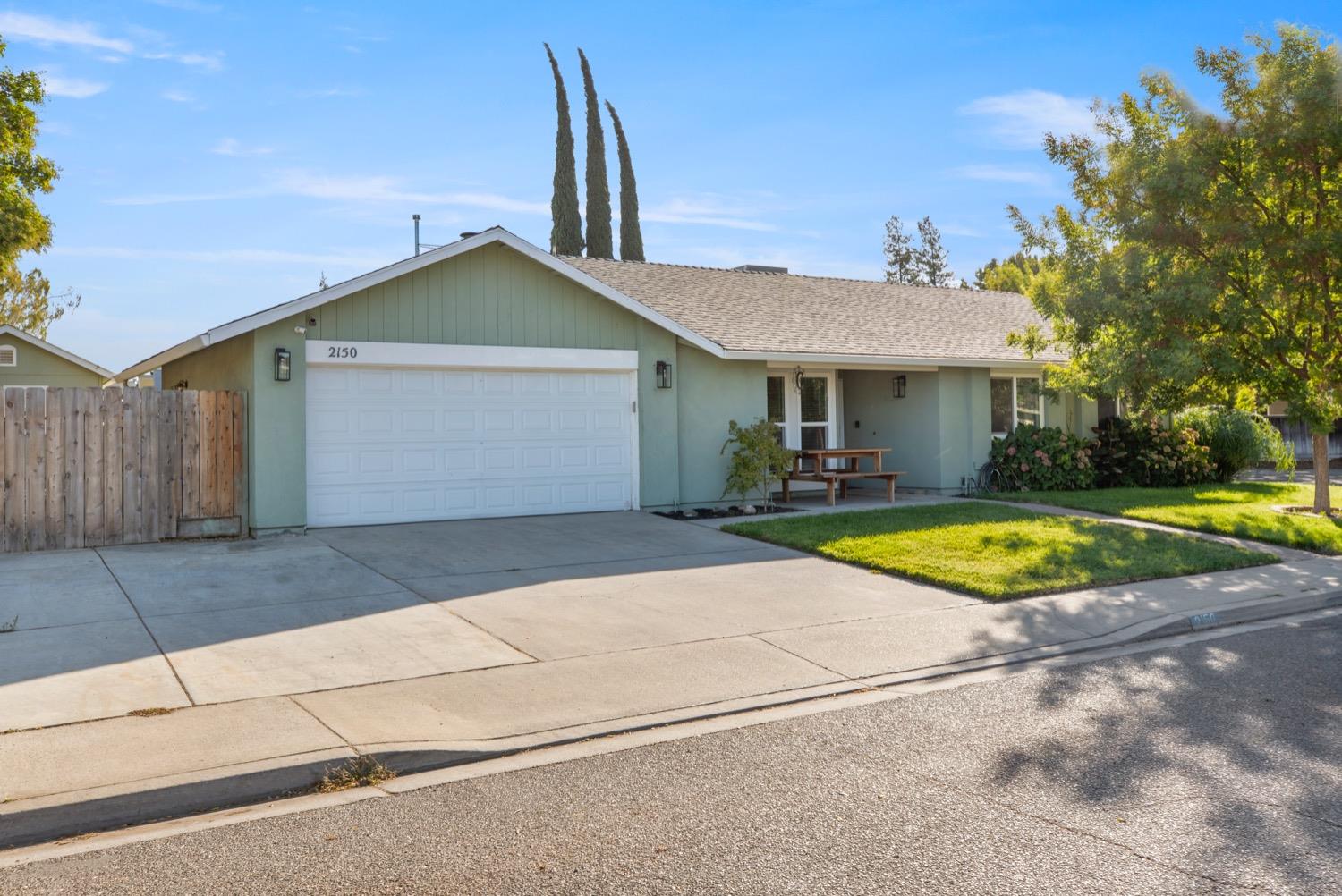 Aspenwood Drive, Turlock, California image 6