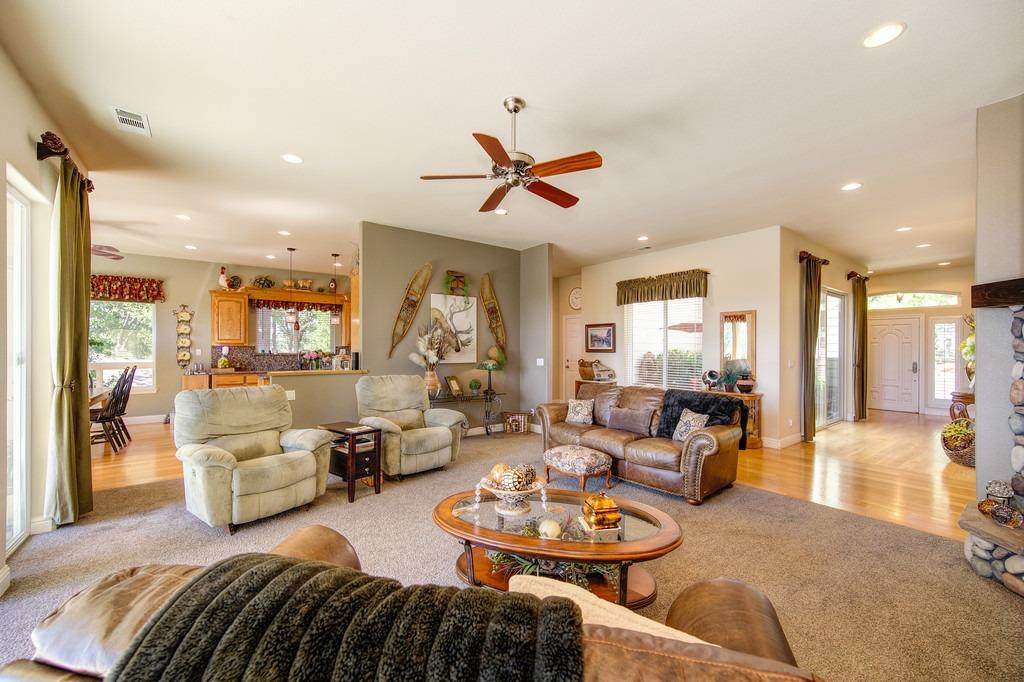 Detail Gallery Image 26 of 76 For 6459 Longridge Ct, Foresthill,  CA 95631 - 3 Beds | 2 Baths