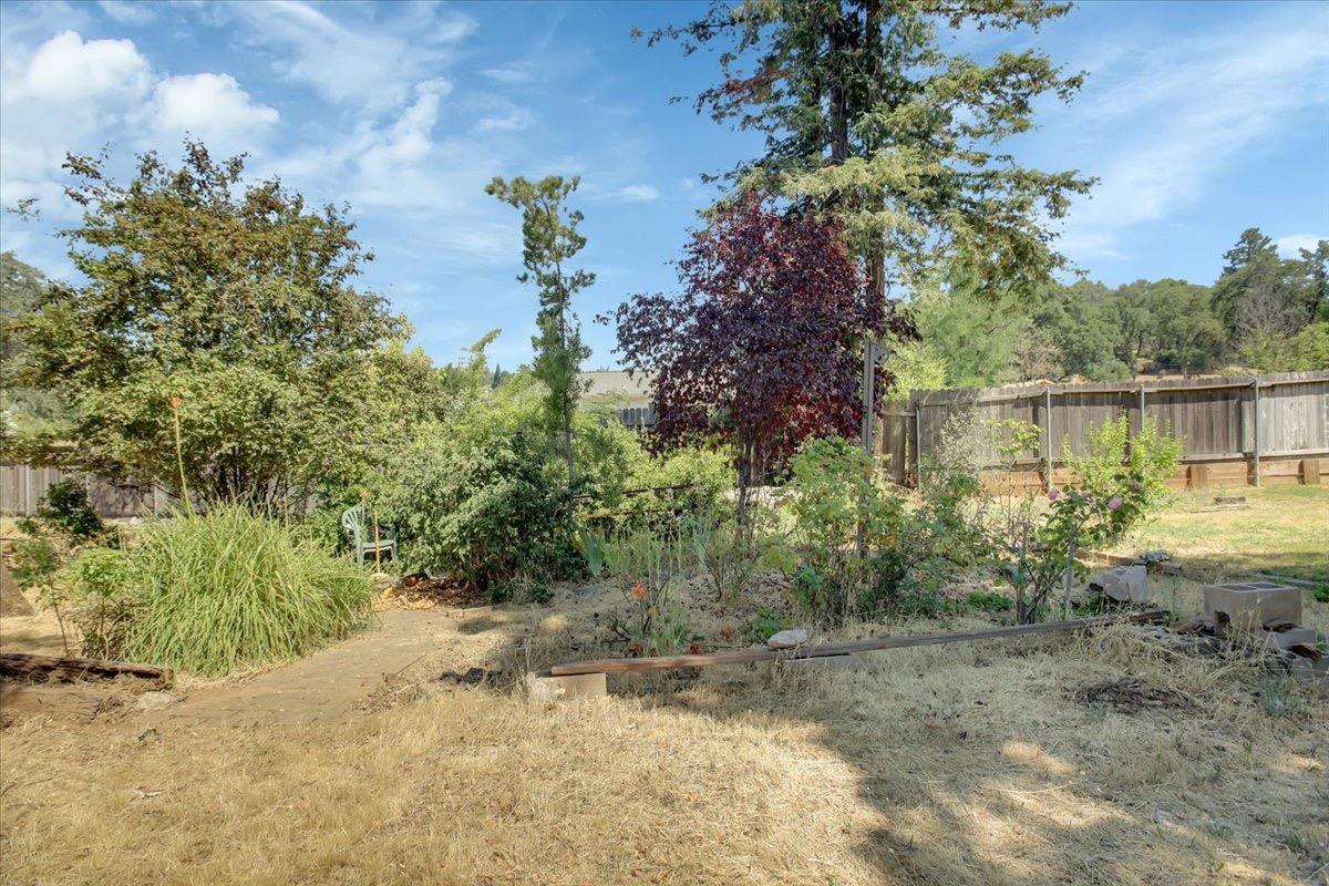 Detail Gallery Image 44 of 60 For 4660 Grass Valley Hwy, Auburn,  CA 95602 - 4 Beds | 2 Baths