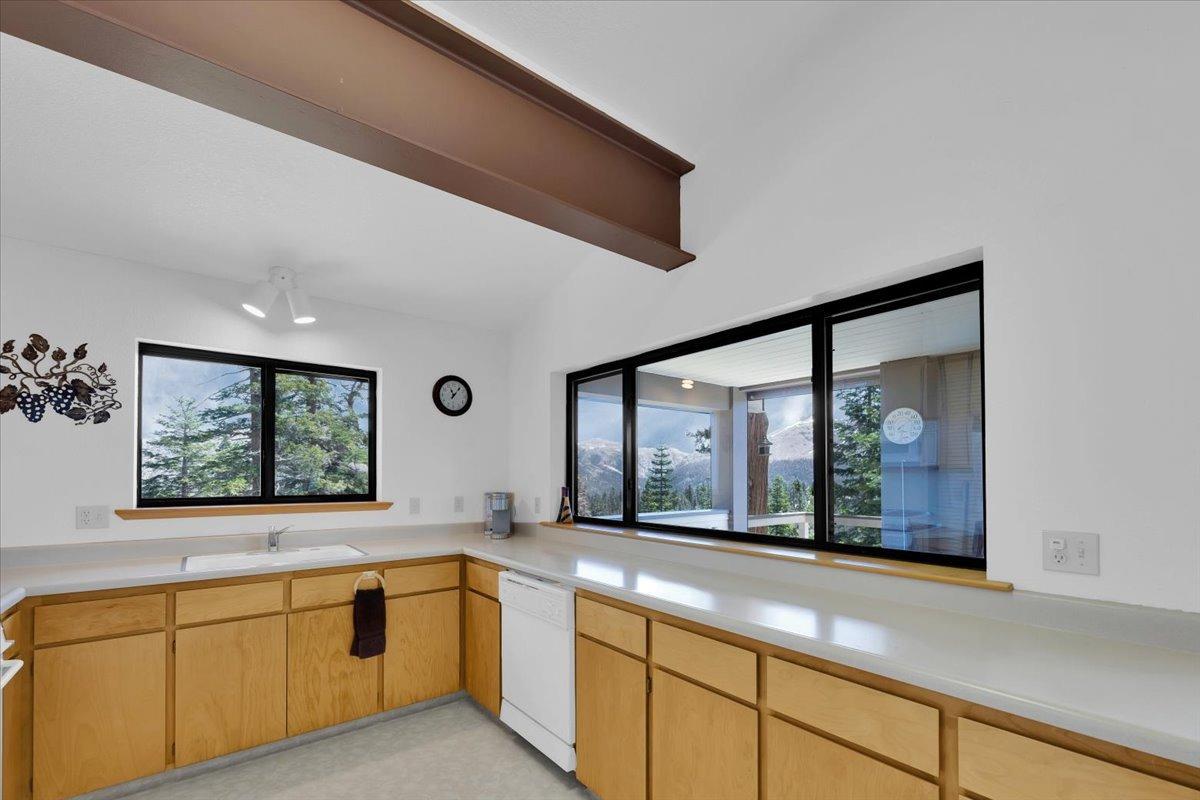 Detail Gallery Image 52 of 79 For 37765 Forest Rd 5n01c, Pinecrest,  CA 95364 - 3 Beds | 2 Baths