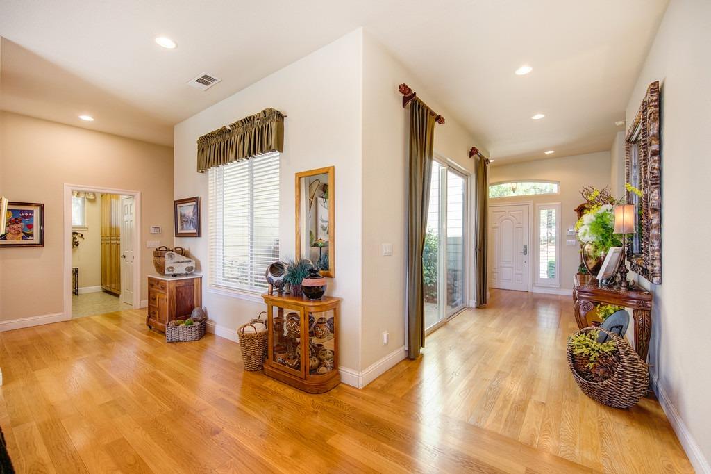 Detail Gallery Image 16 of 76 For 6459 Longridge Ct, Foresthill,  CA 95631 - 3 Beds | 2 Baths