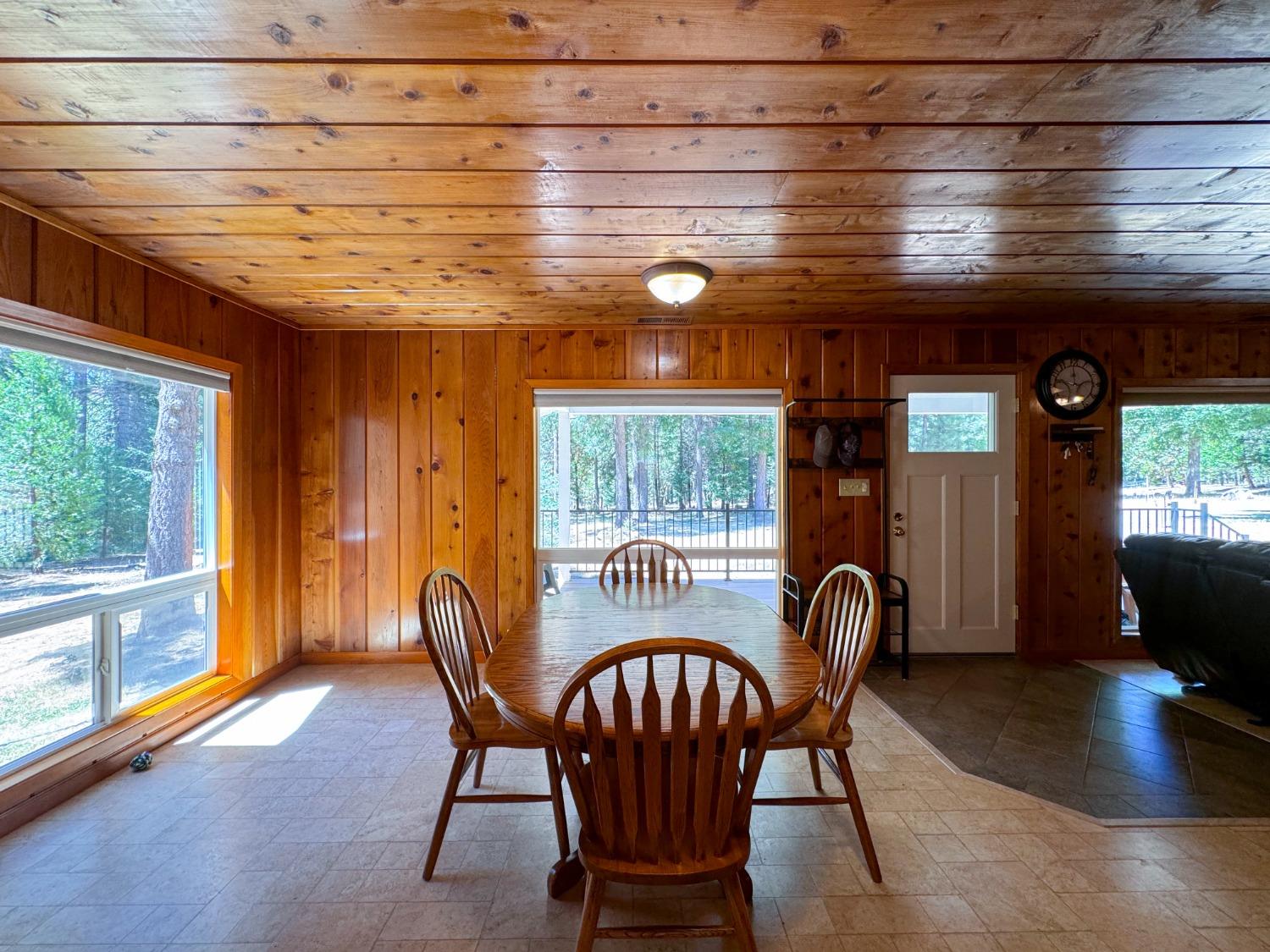 Detail Gallery Image 8 of 63 For 17707 Blue Tent School Rd, Nevada City,  CA 95959 - 2 Beds | 1/1 Baths