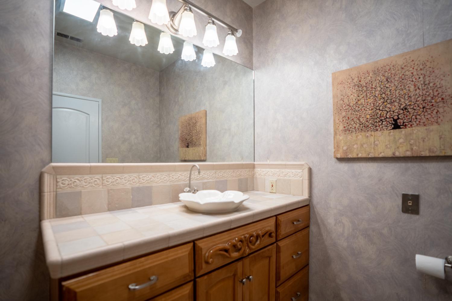 Detail Gallery Image 36 of 56 For 9711 Hildreth Ln, Stockton,  CA 95212 - 4 Beds | 3/1 Baths