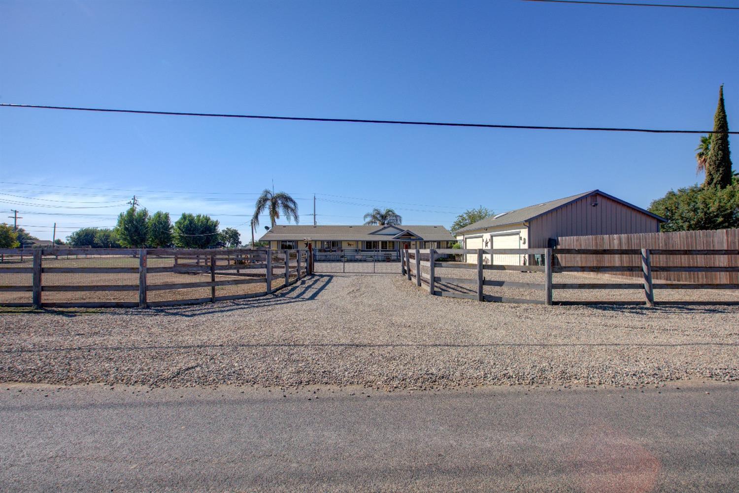 Orange Avenue, Patterson, California image 3