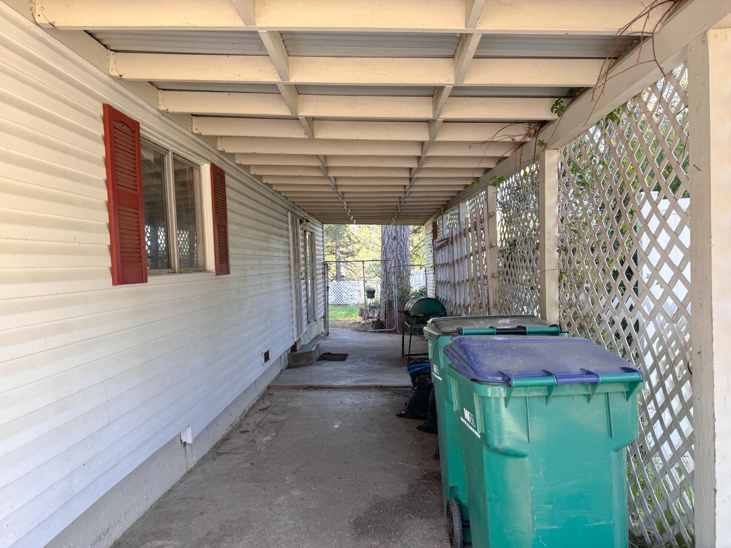 Cornwall Avenue, Grass Valley, California image 44