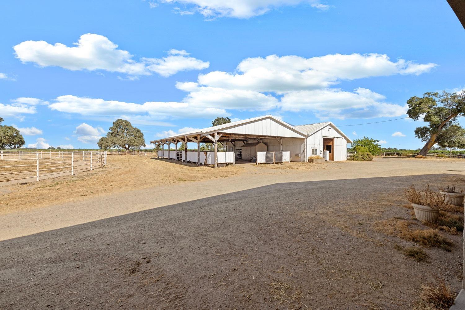 Detail Gallery Image 46 of 73 For 21773 E Ca-12, Clements,  CA 95227 - 3 Beds | 2 Baths