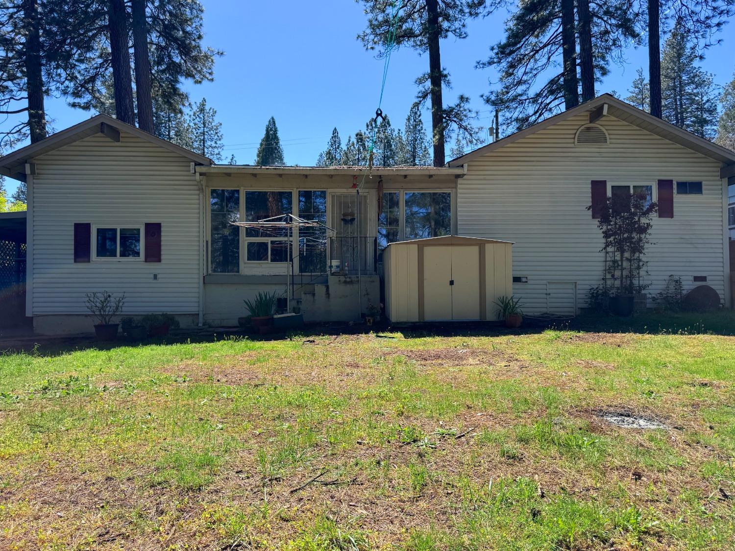 Cornwall Avenue, Grass Valley, California image 48