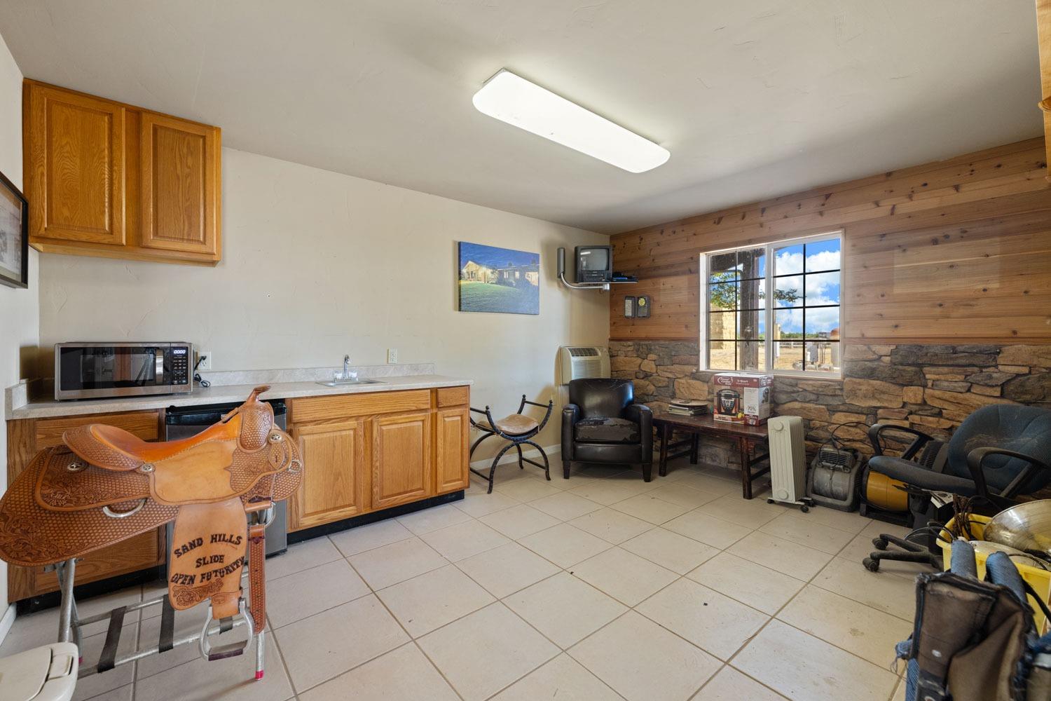 Detail Gallery Image 52 of 73 For 21773 E Ca-12, Clements,  CA 95227 - 3 Beds | 2 Baths