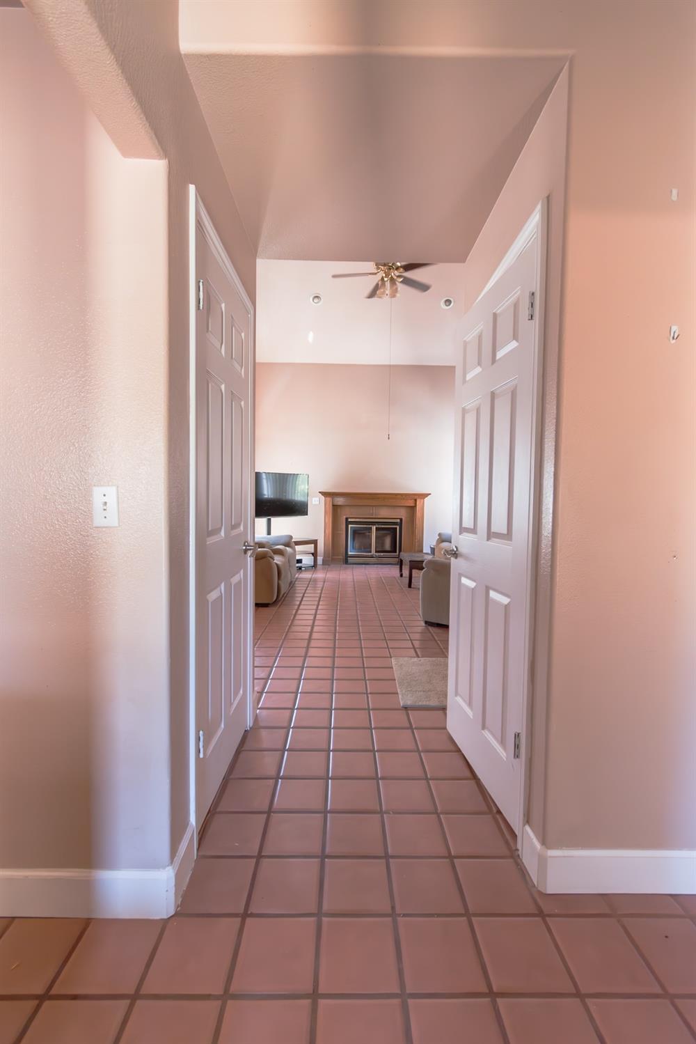 Detail Gallery Image 9 of 33 For 76 Stoney Oaks Blvd, Bangor,  CA 95966 - 3 Beds | 2/1 Baths