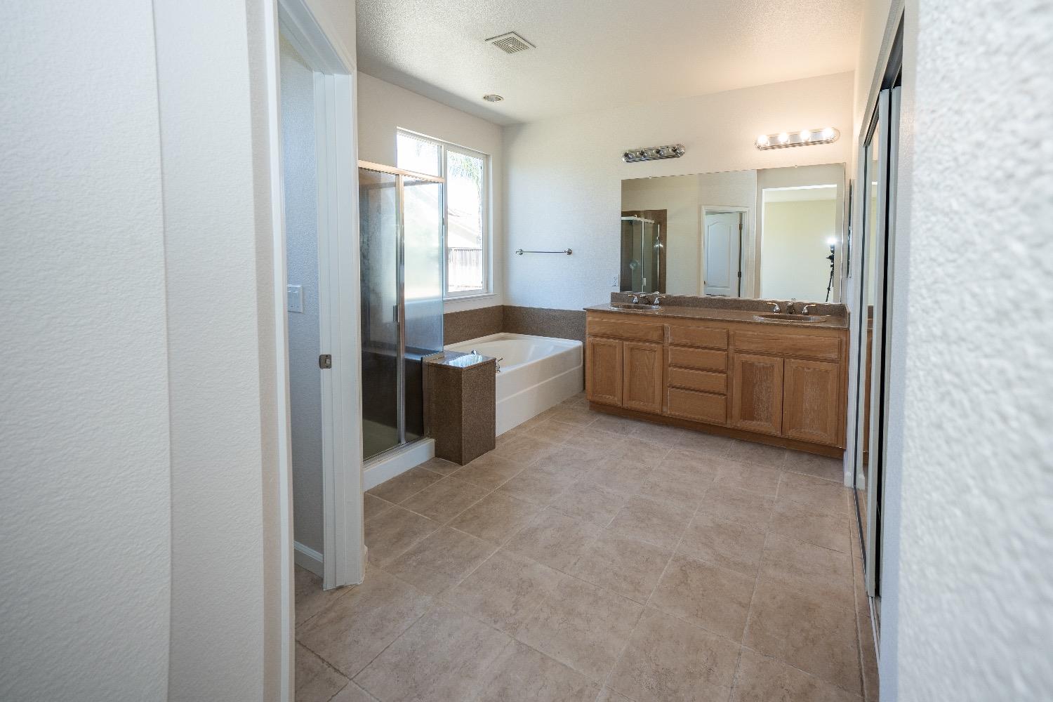 Detail Gallery Image 27 of 46 For 2350 Lindsey Dr, Colusa,  CA 95932 - 4 Beds | 2 Baths