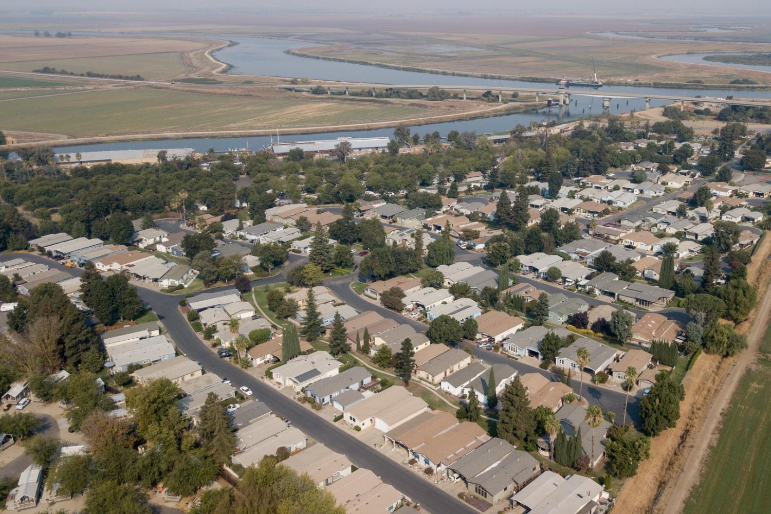 Detail Gallery Image 83 of 86 For 2 Red Fox Ct, Lodi,  CA 95242 - 2 Beds | 2 Baths