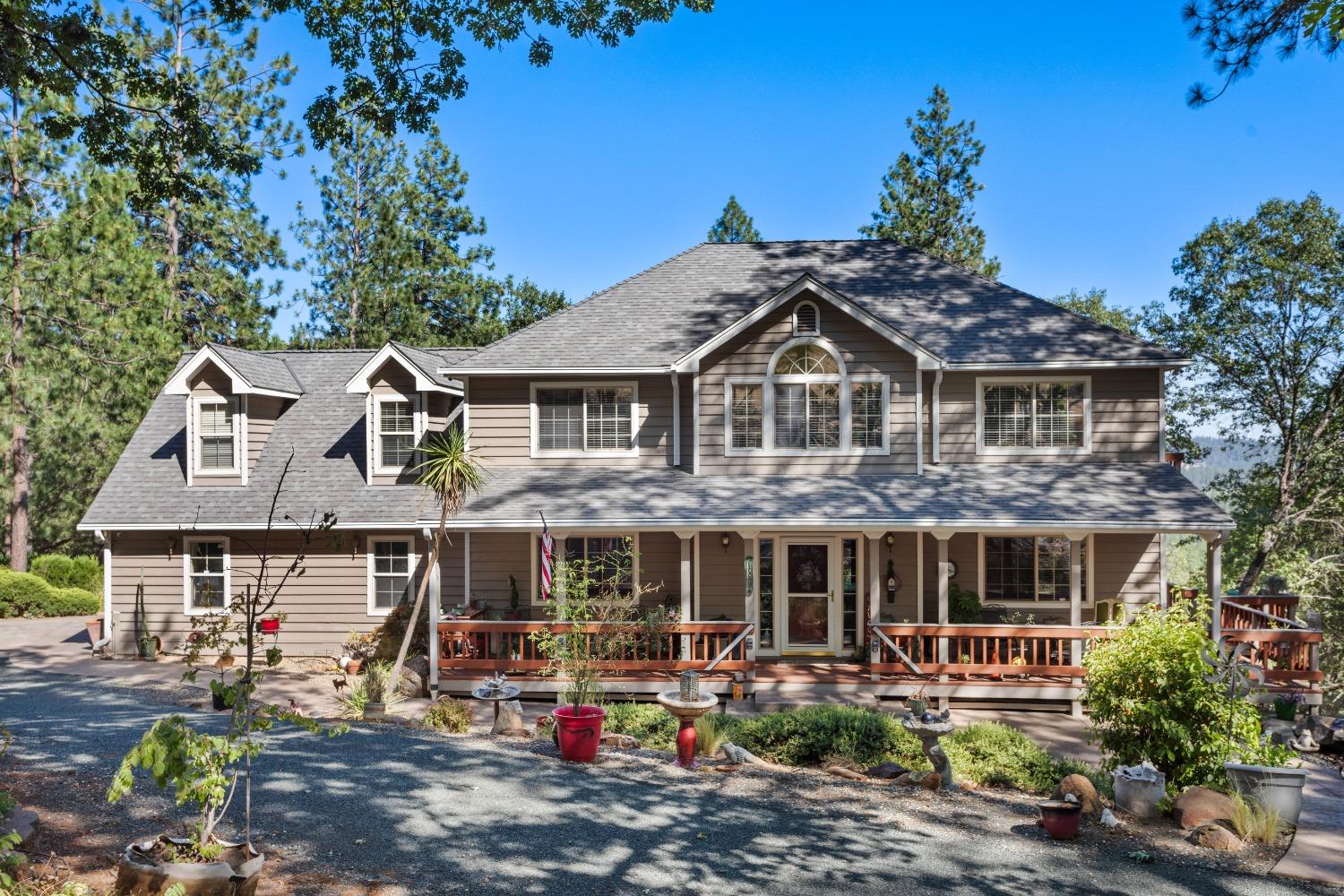 Detail Gallery Image 2 of 50 For 17878 River Ranch Rd, Grass Valley,  CA 95949 - 4 Beds | 3/1 Baths