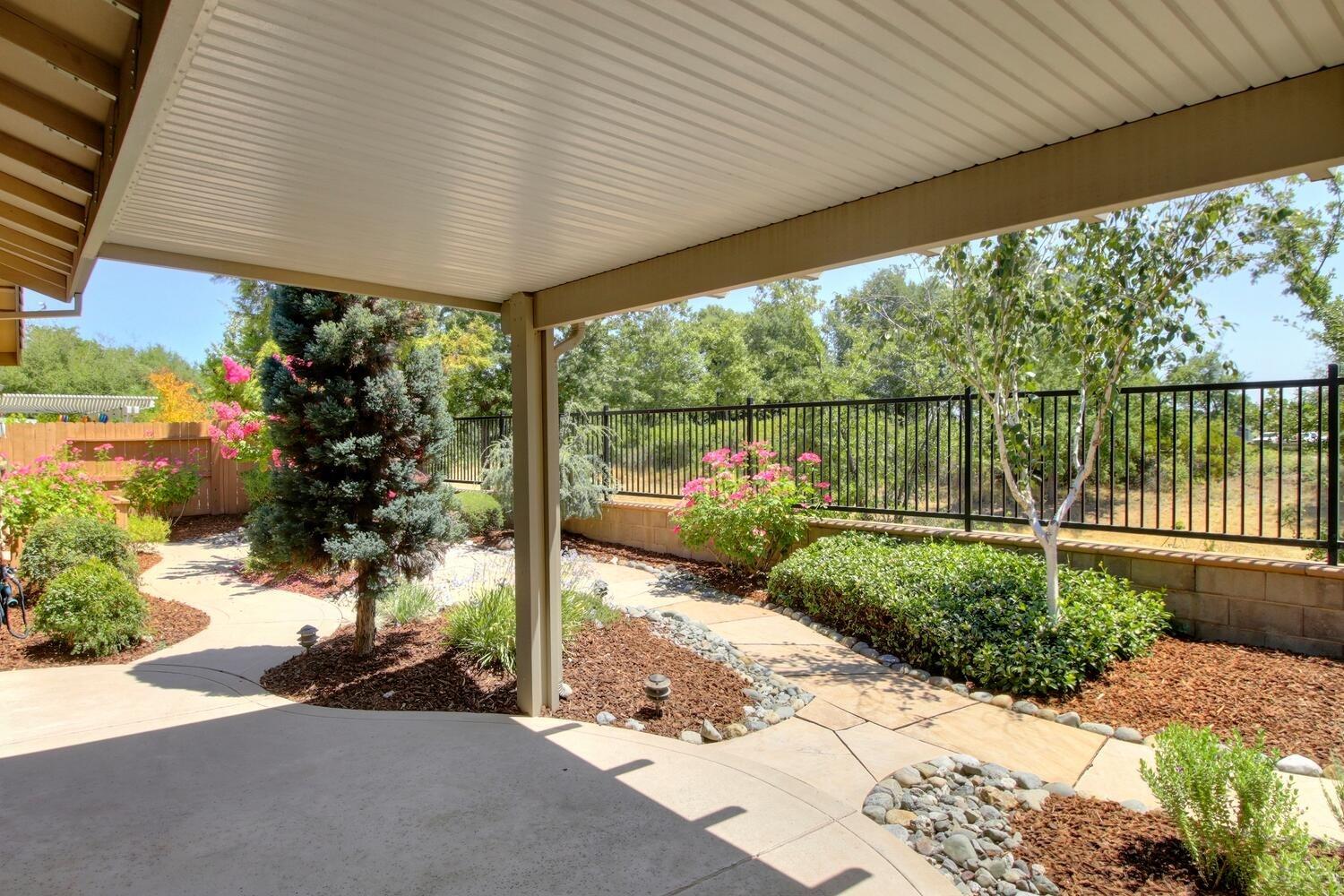 Detail Gallery Image 52 of 53 For 9617 Oakham Way, Elk Grove,  CA 95757 - 2 Beds | 2 Baths