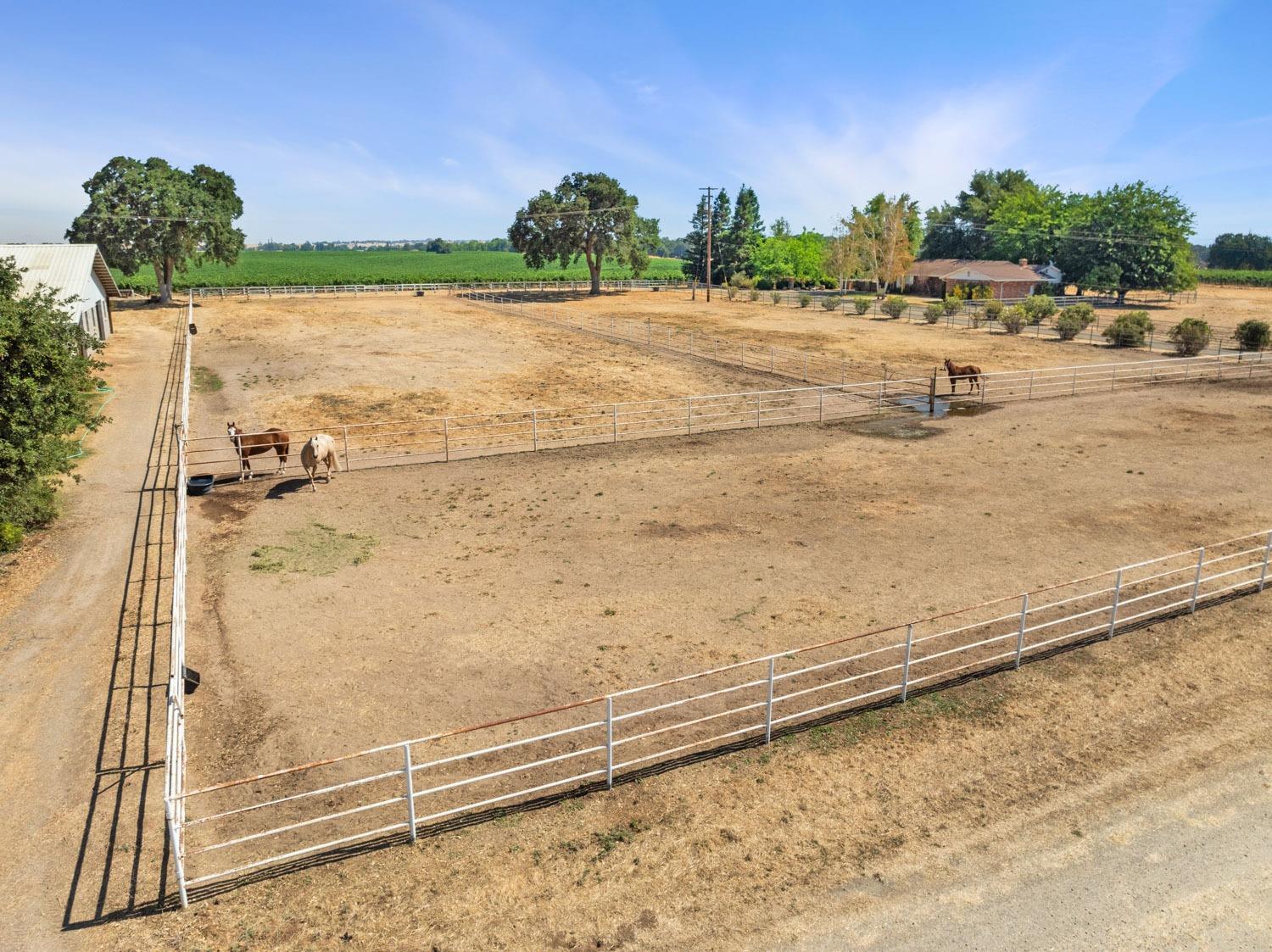 Detail Gallery Image 66 of 73 For 21773 E Ca-12, Clements,  CA 95227 - 3 Beds | 2 Baths