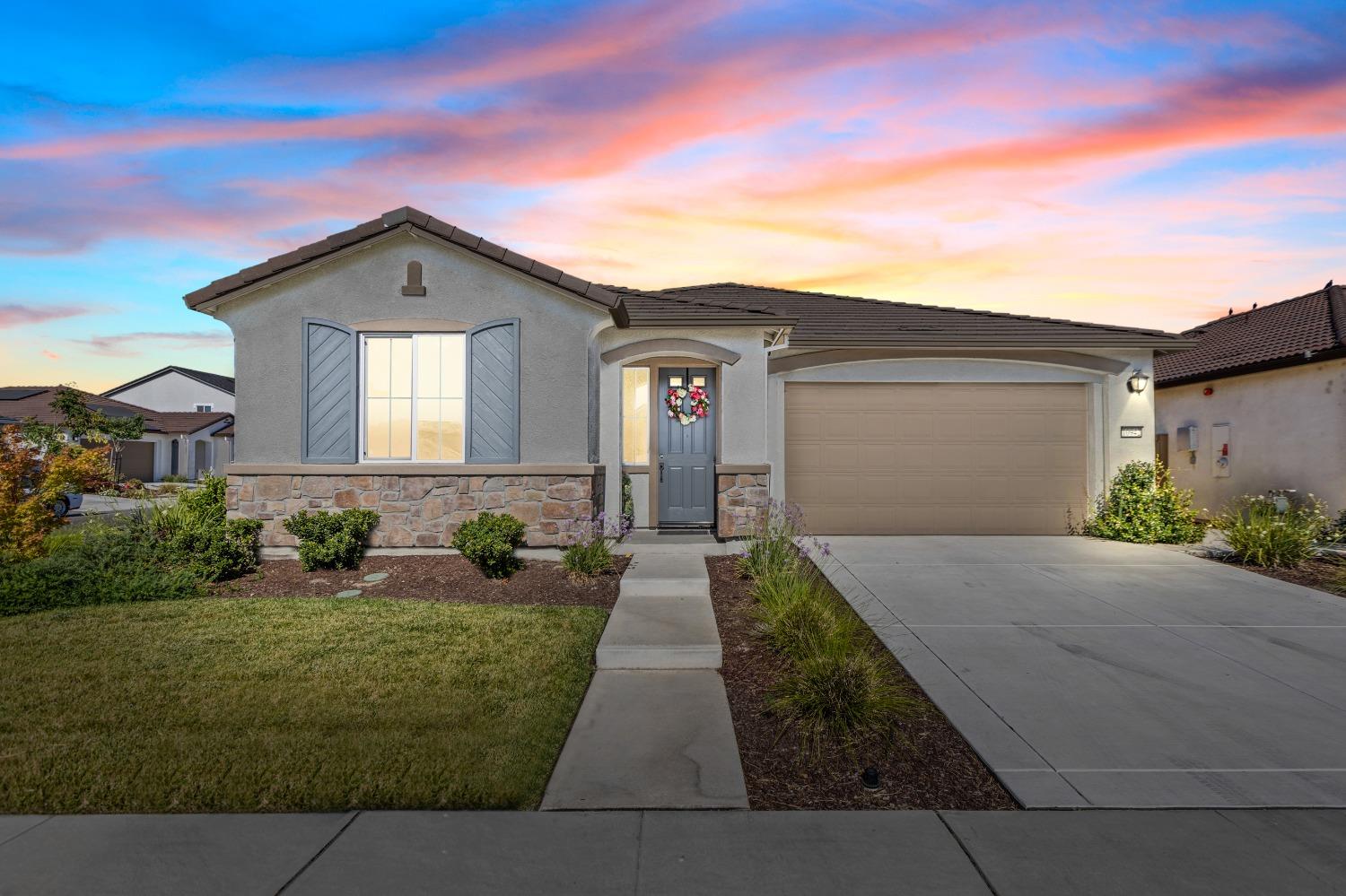 Detail Gallery Image 1 of 53 For 10942 Miacomet Ct, Stockton,  CA 95219 - 3 Beds | 2 Baths