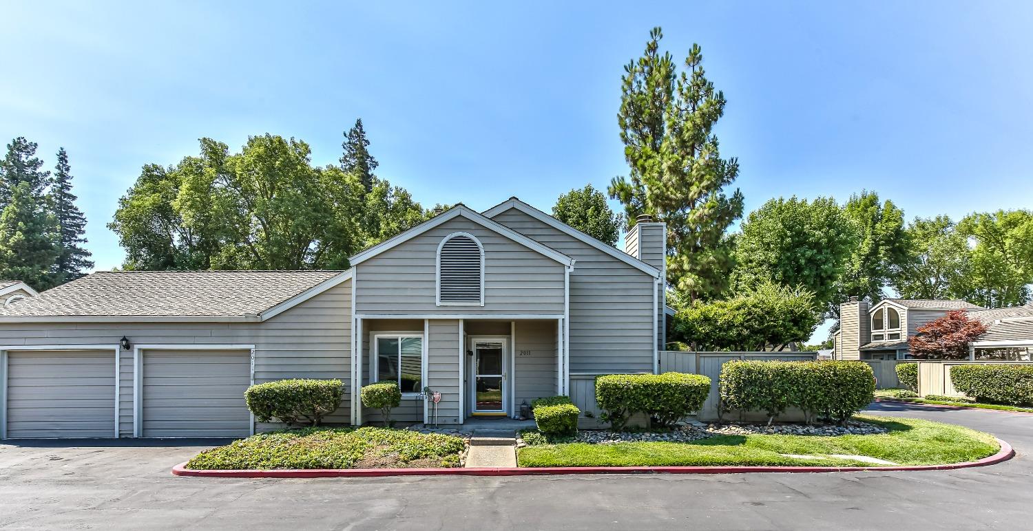 Detail Gallery Image 1 of 1 For 2011 Cedar Ridge Dr, Stockton,  CA 95207 - 1 Beds | 1 Baths