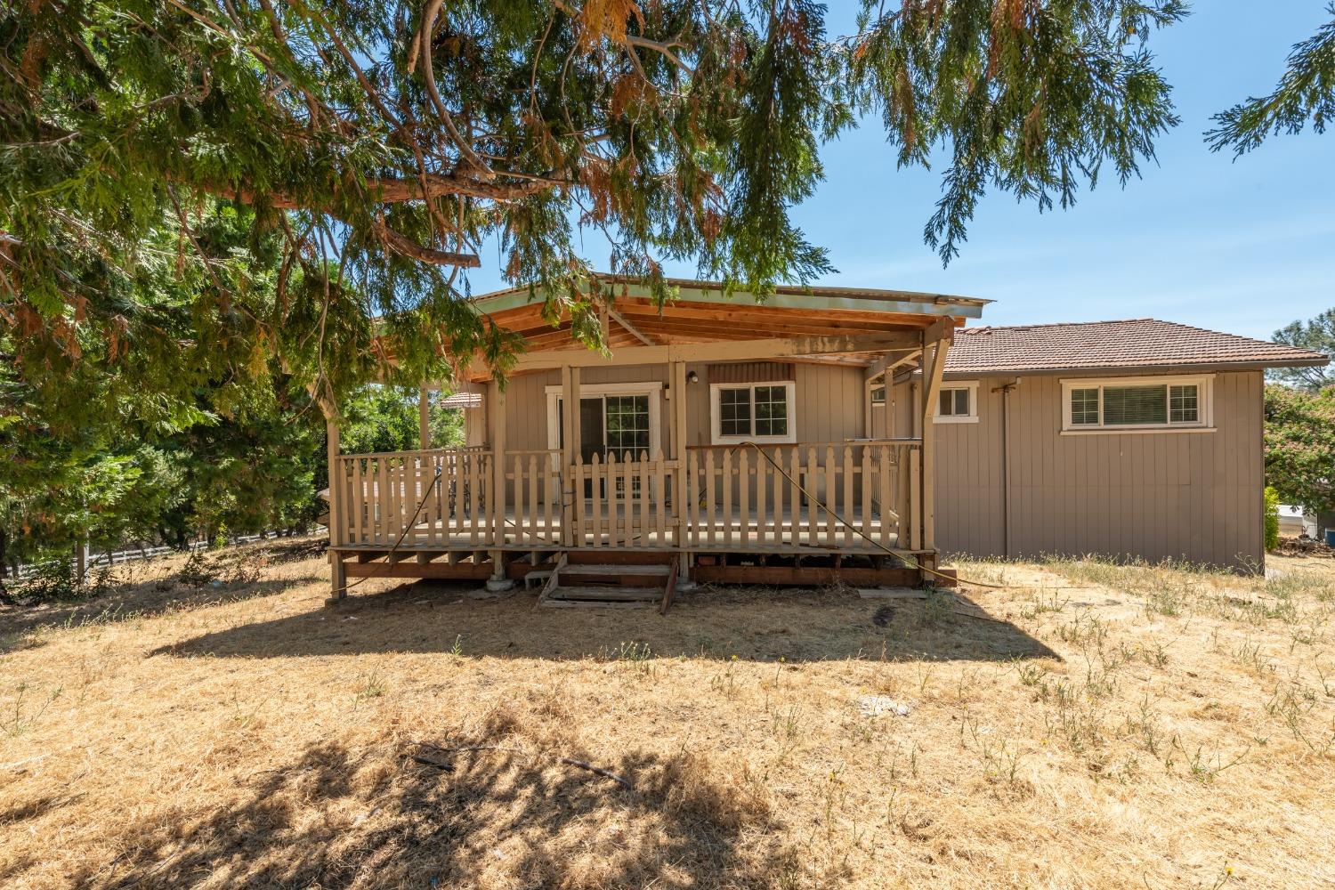 Detail Gallery Image 10 of 53 For 3092 Sand Ridge Rd, Placerville,  CA 95667 - 4 Beds | 2 Baths