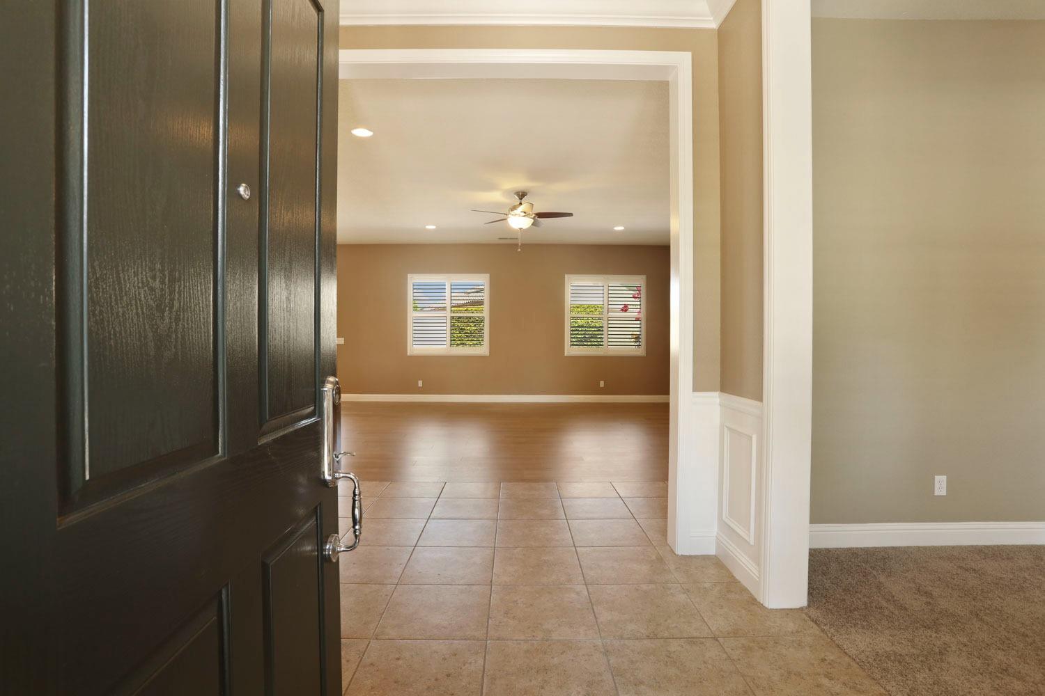 Detail Gallery Image 7 of 60 For 1471 Cobblecreek St, Manteca,  CA 95336 - 2 Beds | 2/1 Baths