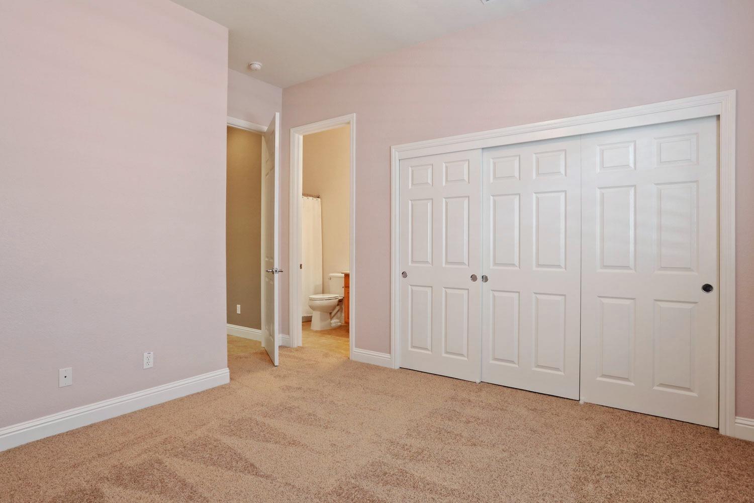 Detail Gallery Image 29 of 60 For 1471 Cobblecreek St, Manteca,  CA 95336 - 2 Beds | 2/1 Baths