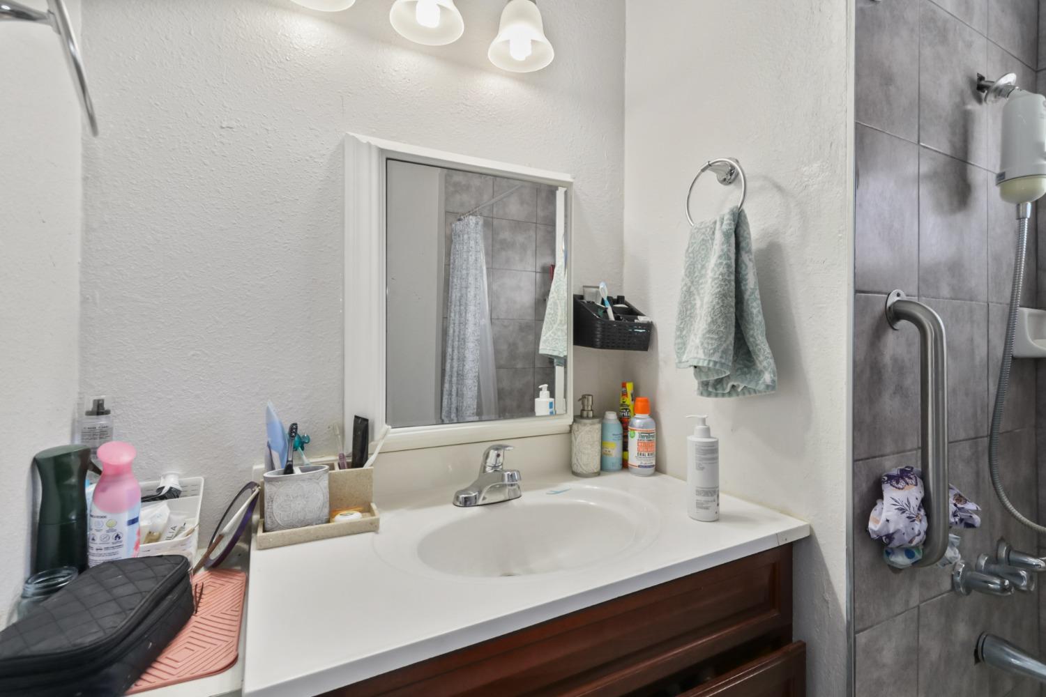 Detail Gallery Image 20 of 31 For 6435 Orange Ave 13c, Sacramento,  CA 95823 - 3 Beds | 1/1 Baths