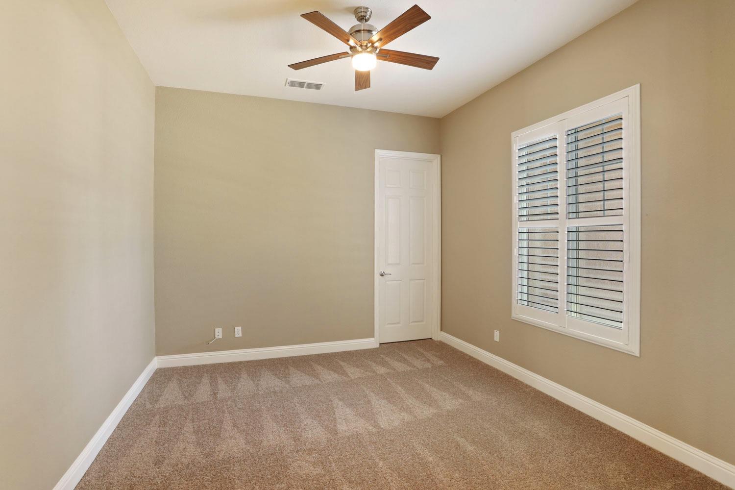 Detail Gallery Image 8 of 60 For 1471 Cobblecreek St, Manteca,  CA 95336 - 2 Beds | 2/1 Baths