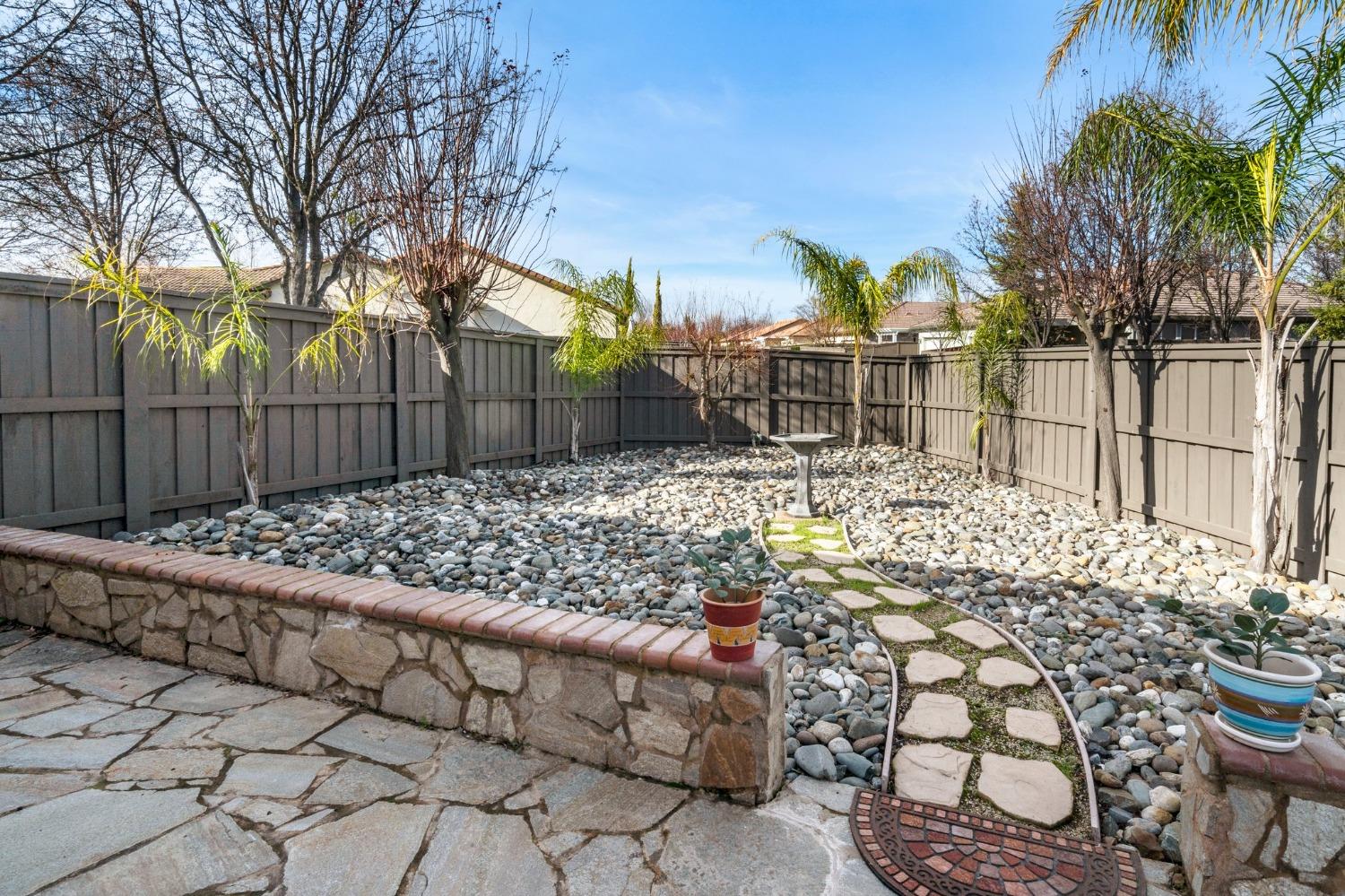 Detail Gallery Image 25 of 41 For 210 Mill Valley Cir N, Sacramento,  CA 95835 - 2 Beds | 2 Baths