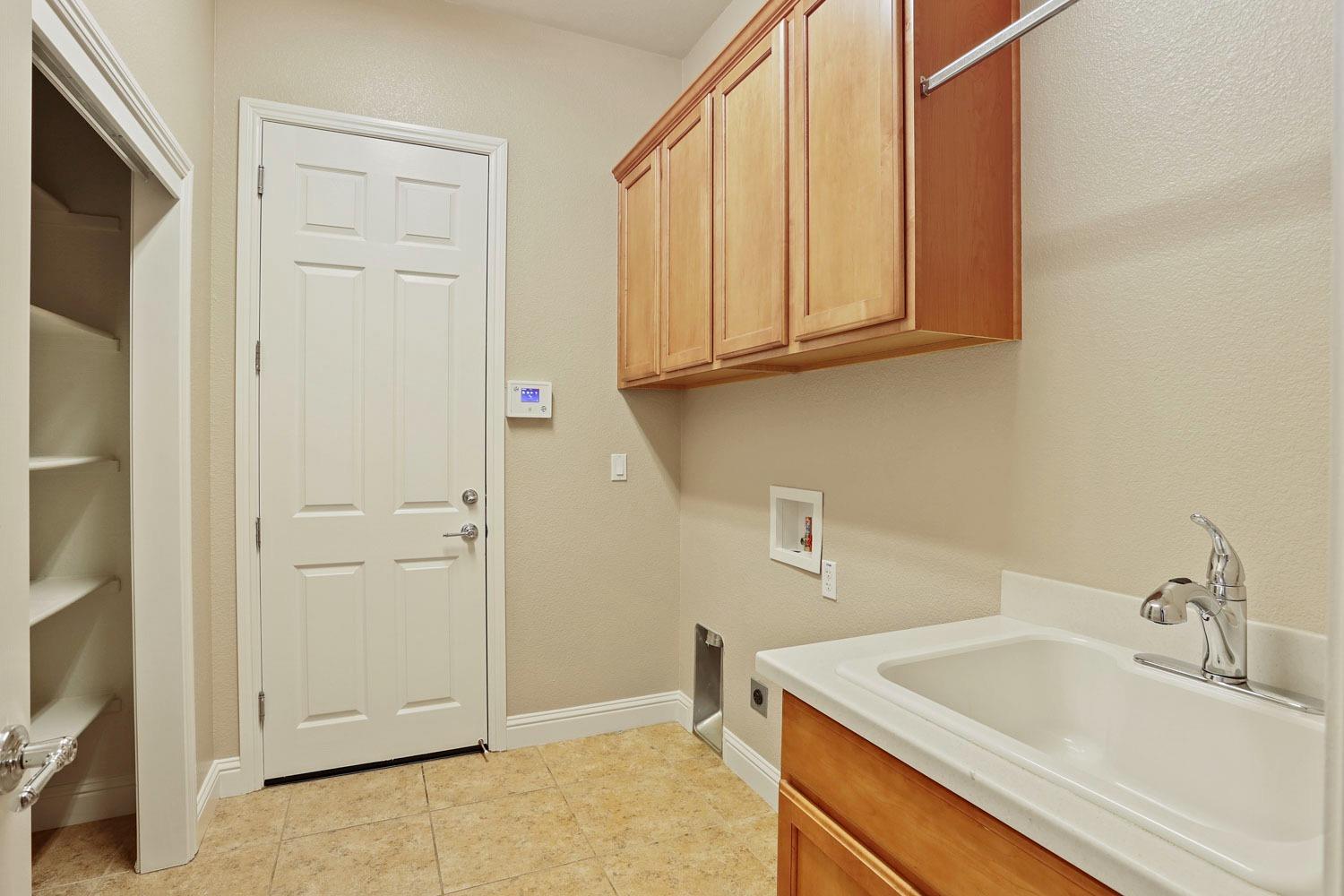 Detail Gallery Image 27 of 60 For 1471 Cobblecreek St, Manteca,  CA 95336 - 2 Beds | 2/1 Baths