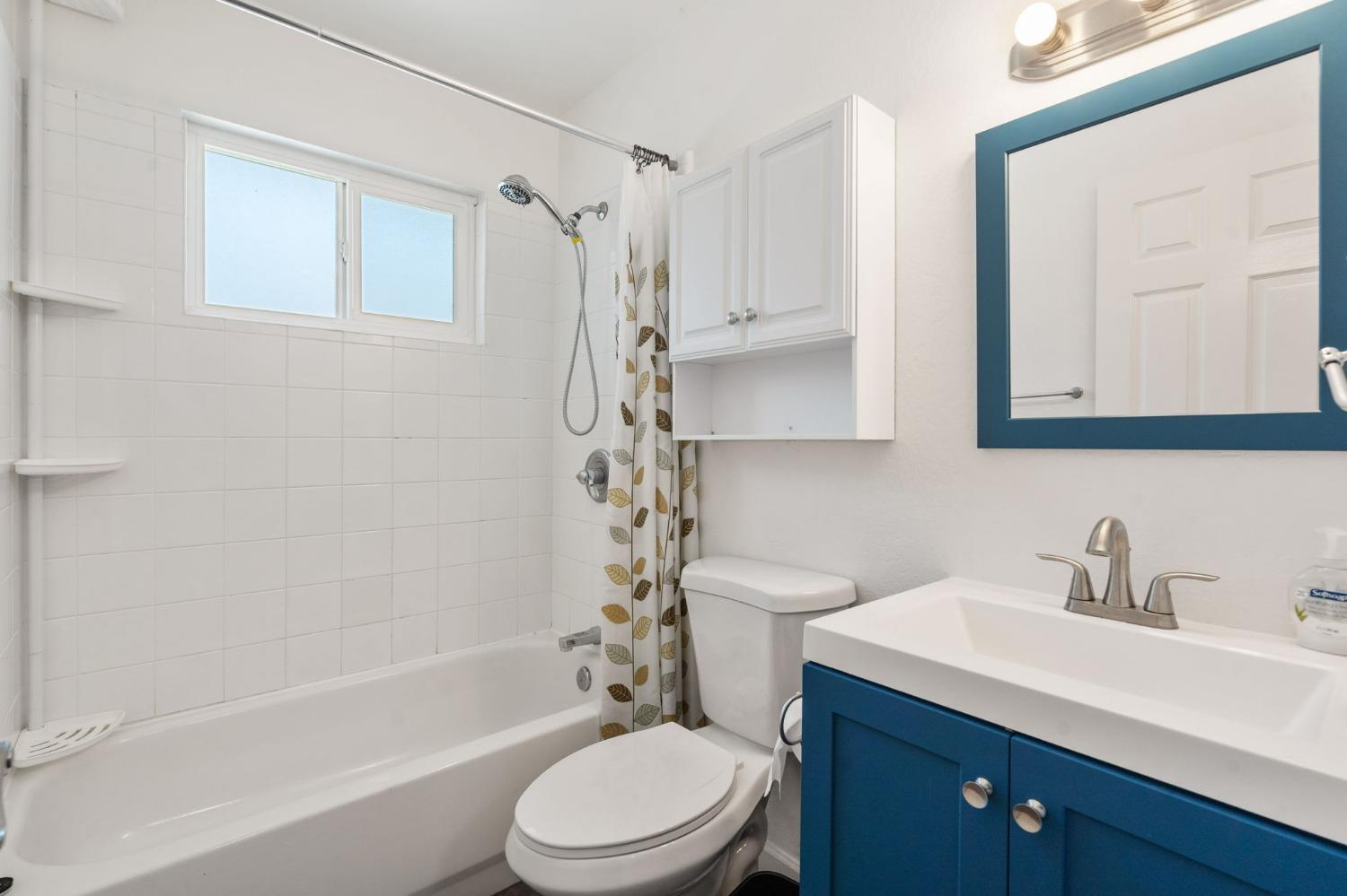 Detail Gallery Image 13 of 21 For 2044 Benita Dr #4,  Rancho Cordova,  CA 95670 - 2 Beds | 1 Baths