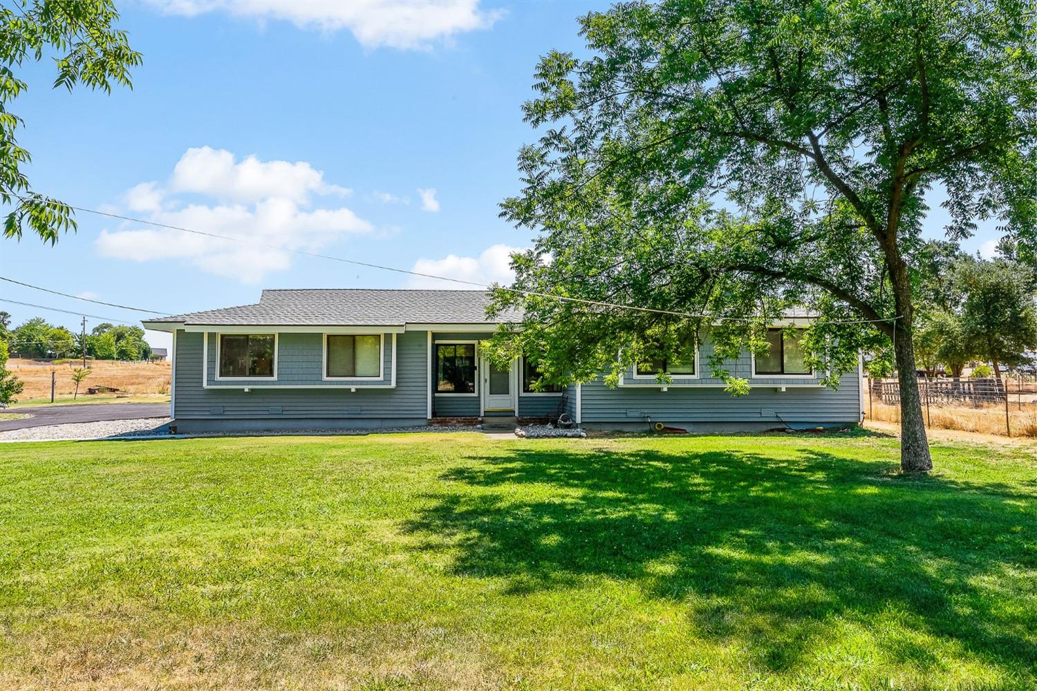 Detail Gallery Image 1 of 54 For 11521 Alta Mesa Rd, Galt,  CA 95632 - 5 Beds | 2 Baths