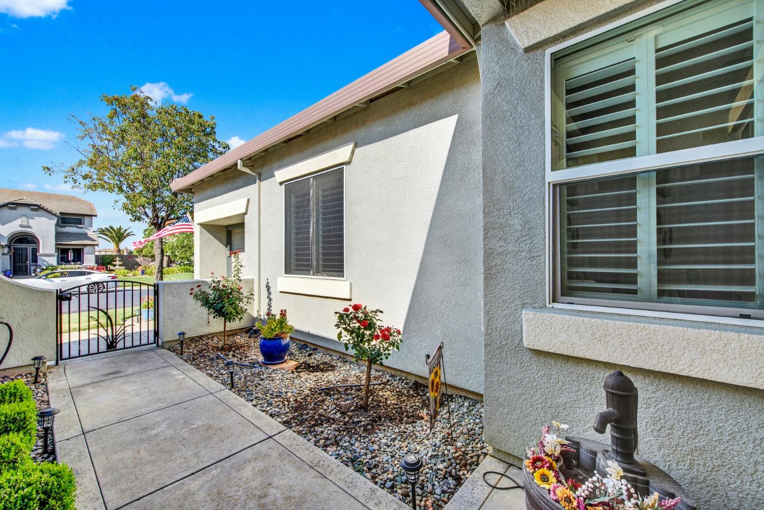 Detail Gallery Image 7 of 45 For 34800 Mallard St, Woodland,  CA 95695 - 3 Beds | 2/1 Baths