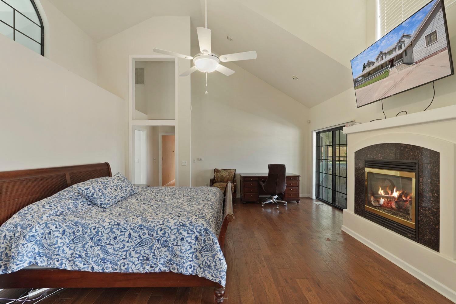 Detail Gallery Image 36 of 65 For 100 Wild Wolf Ct, Valley Springs,  CA 95252 - 3 Beds | 3/2 Baths