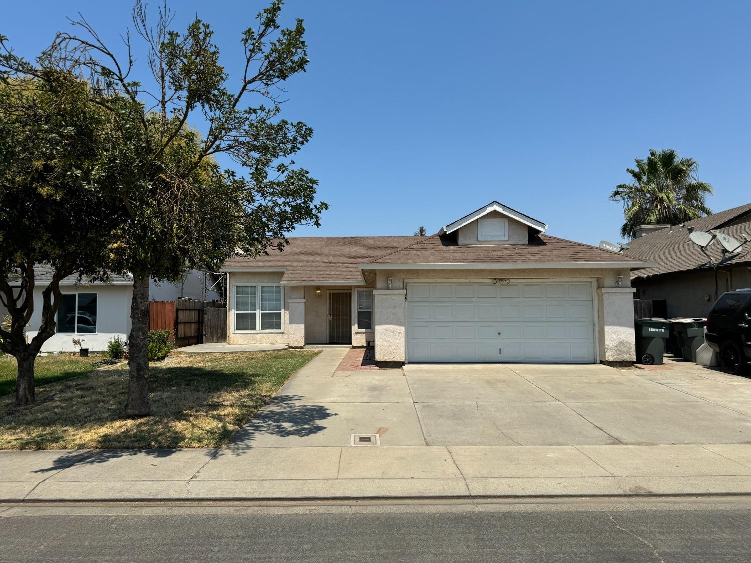 Detail Gallery Image 1 of 1 For 1225 Cribari Dr, Modesto,  CA 95358 - 3 Beds | 2 Baths