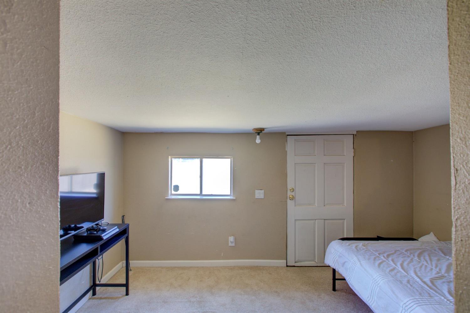 Detail Gallery Image 21 of 40 For 431 S Laurel St, Turlock,  CA 95380 - 3 Beds | 2 Baths