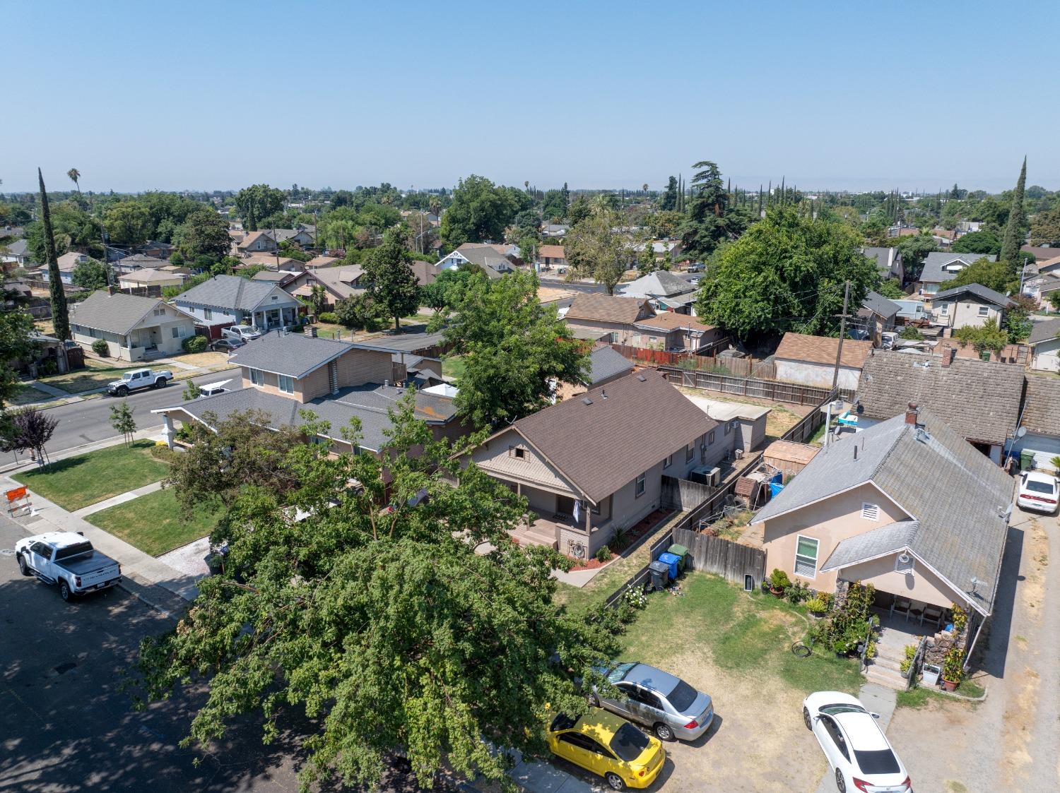 Detail Gallery Image 5 of 40 For 431 S Laurel St, Turlock,  CA 95380 - 3 Beds | 2 Baths