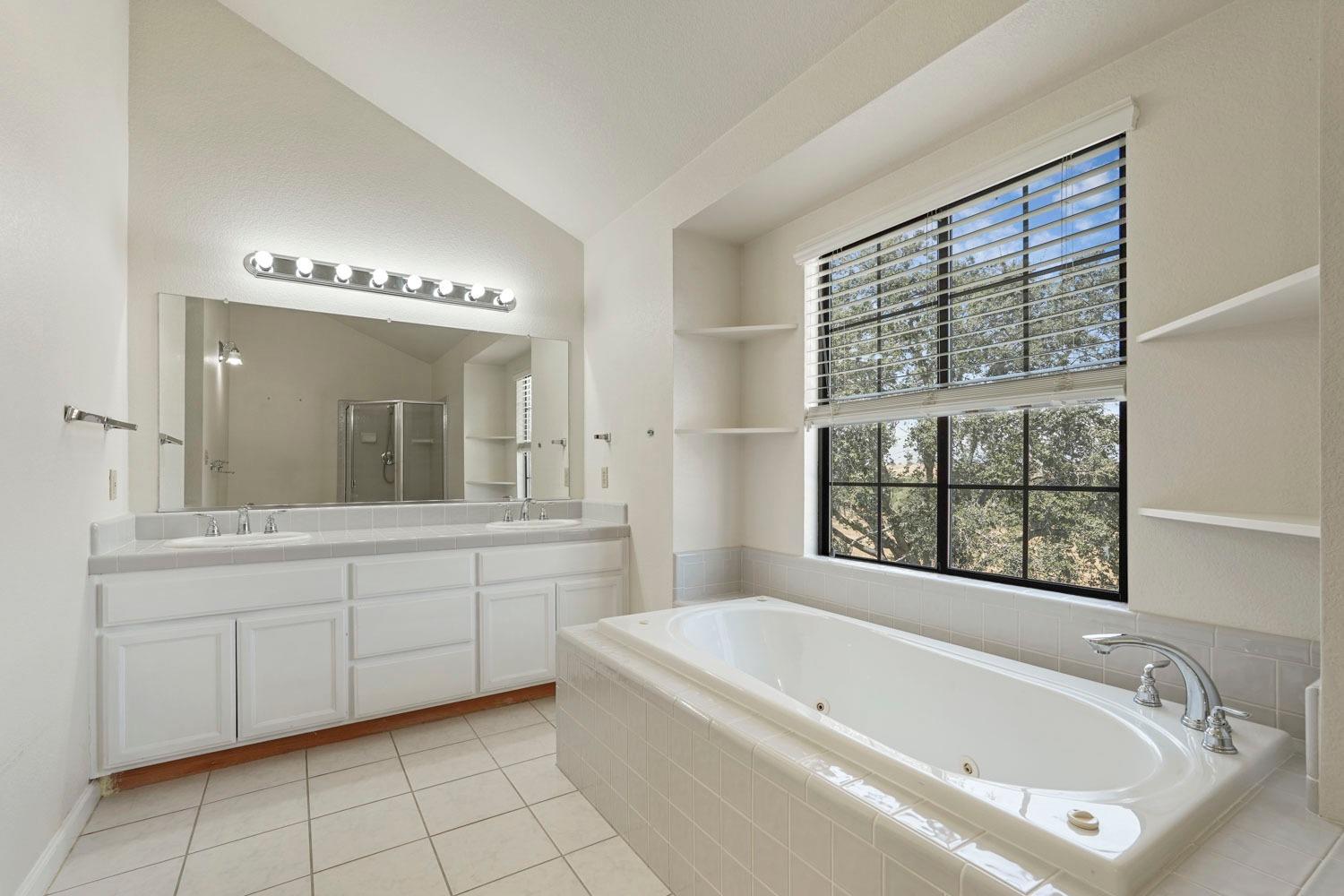 Detail Gallery Image 51 of 65 For 100 Wild Wolf Ct, Valley Springs,  CA 95252 - 3 Beds | 3/2 Baths