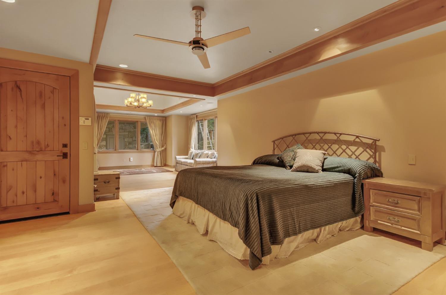 Detail Gallery Image 22 of 75 For 10990 Northcote Pl, Nevada City,  CA 95959 - 5 Beds | 5 Baths