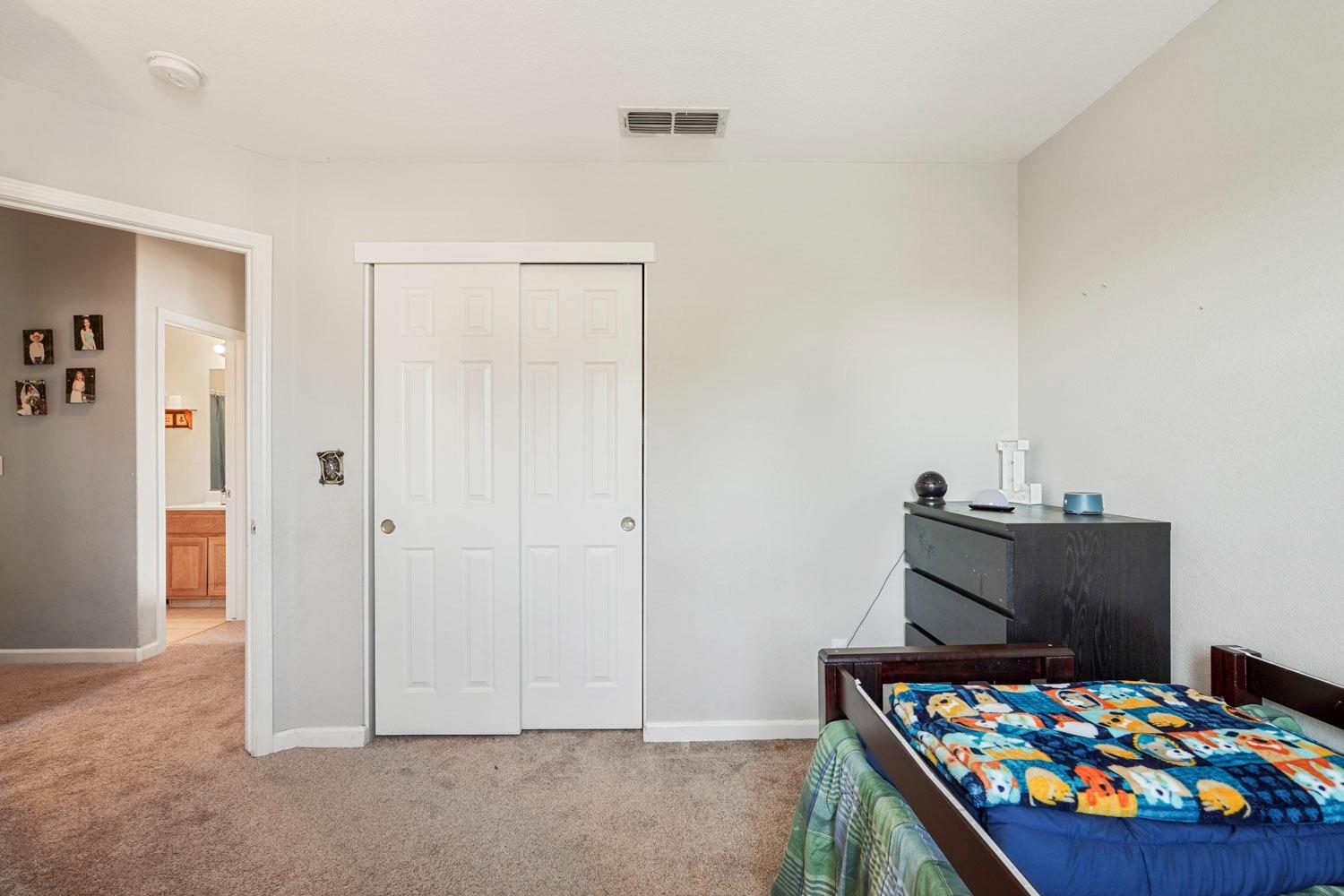 Detail Gallery Image 23 of 42 For 924 Dancer Way, Turlock,  CA 95382 - 4 Beds | 2/1 Baths