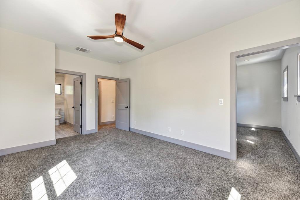 Detail Gallery Image 38 of 49 For 2705 Swanston Oak Ln, Sacramento,  CA 95818 - 2 Beds | 2/1 Baths