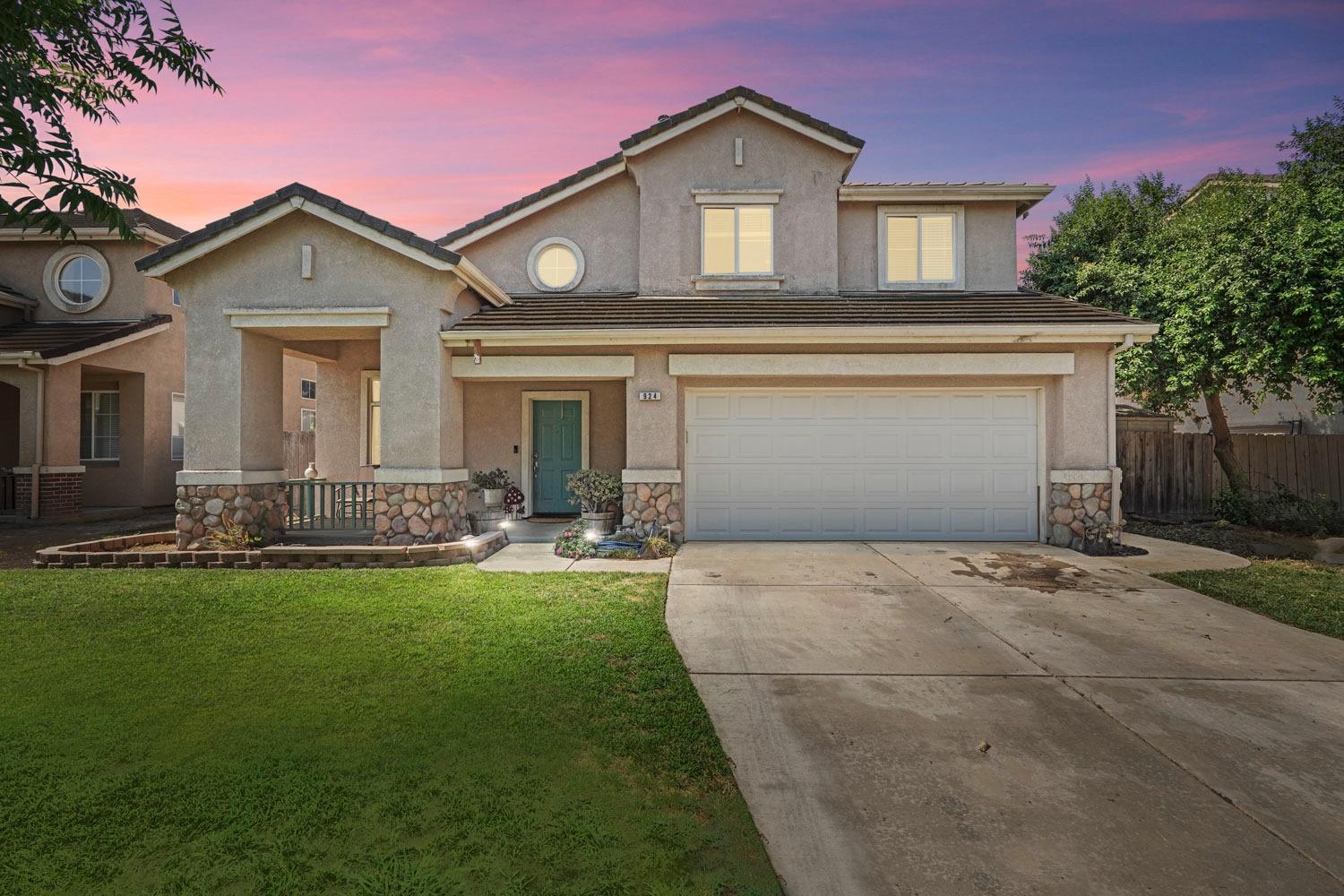 Detail Gallery Image 42 of 42 For 924 Dancer Way, Turlock,  CA 95382 - 4 Beds | 2/1 Baths