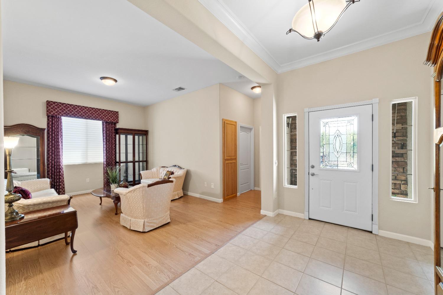 Detail Gallery Image 10 of 59 For 4567 Monte Mar Dr, El Dorado Hills,  CA 95762 - 2 Beds | 2 Baths