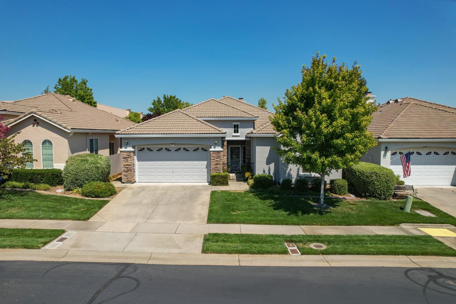 Detail Gallery Image 2 of 59 For 4567 Monte Mar Dr, El Dorado Hills,  CA 95762 - 2 Beds | 2 Baths