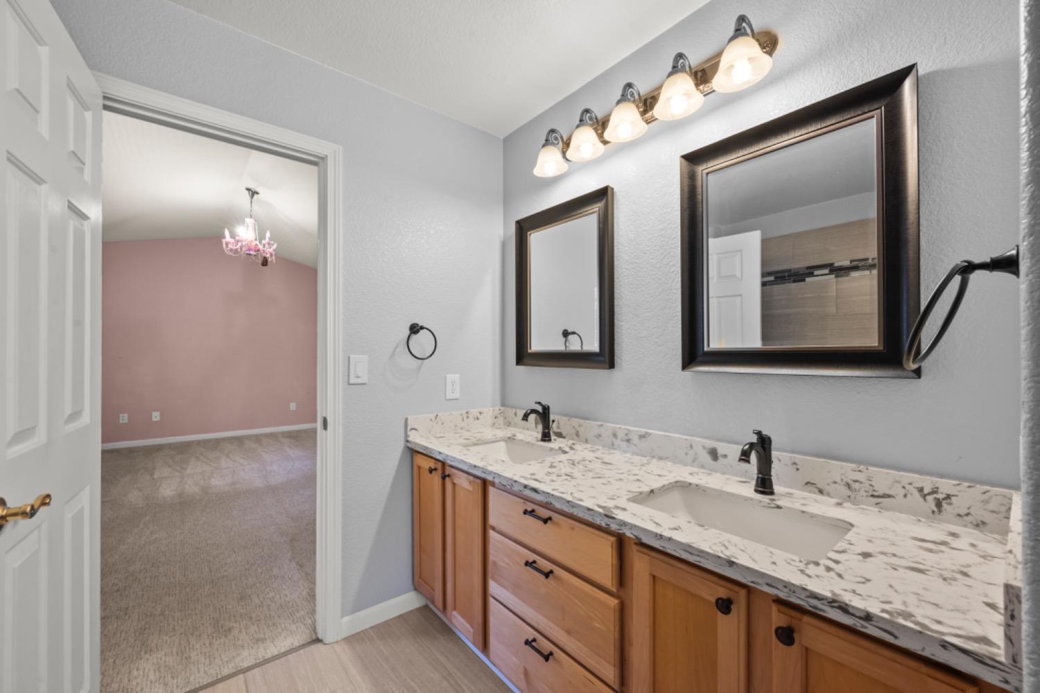 Detail Gallery Image 32 of 44 For 7652 Sunset Ave, Fair Oaks,  CA 95628 - 3 Beds | 2/1 Baths