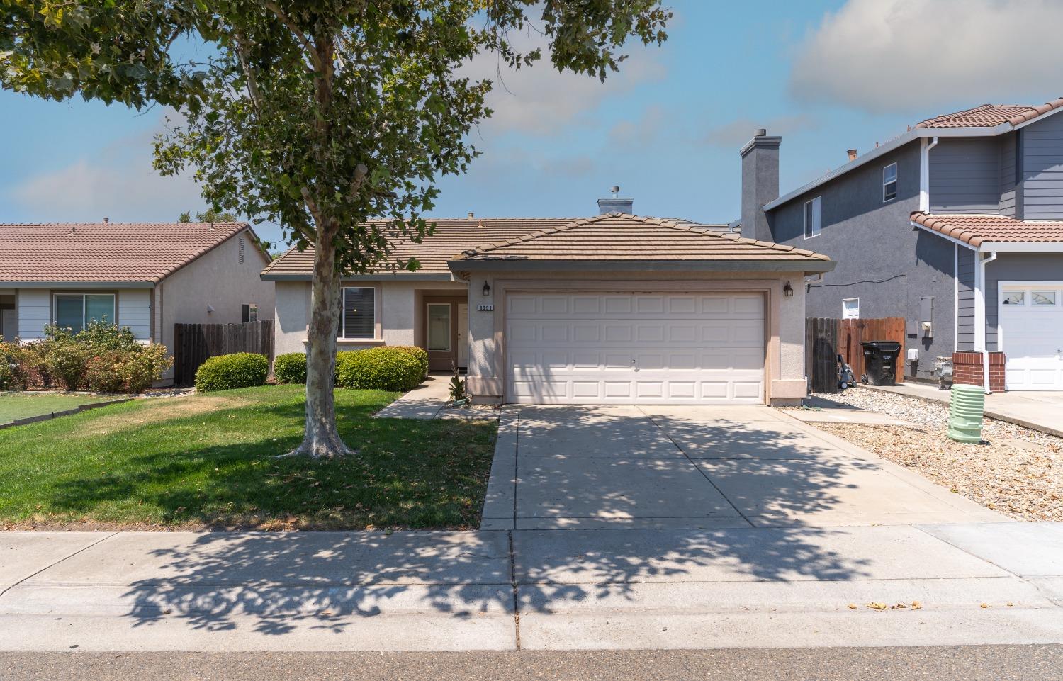 Detail Gallery Image 1 of 1 For 8991 Garnet Peak Way, Sacramento,  CA 95829 - 3 Beds | 2 Baths