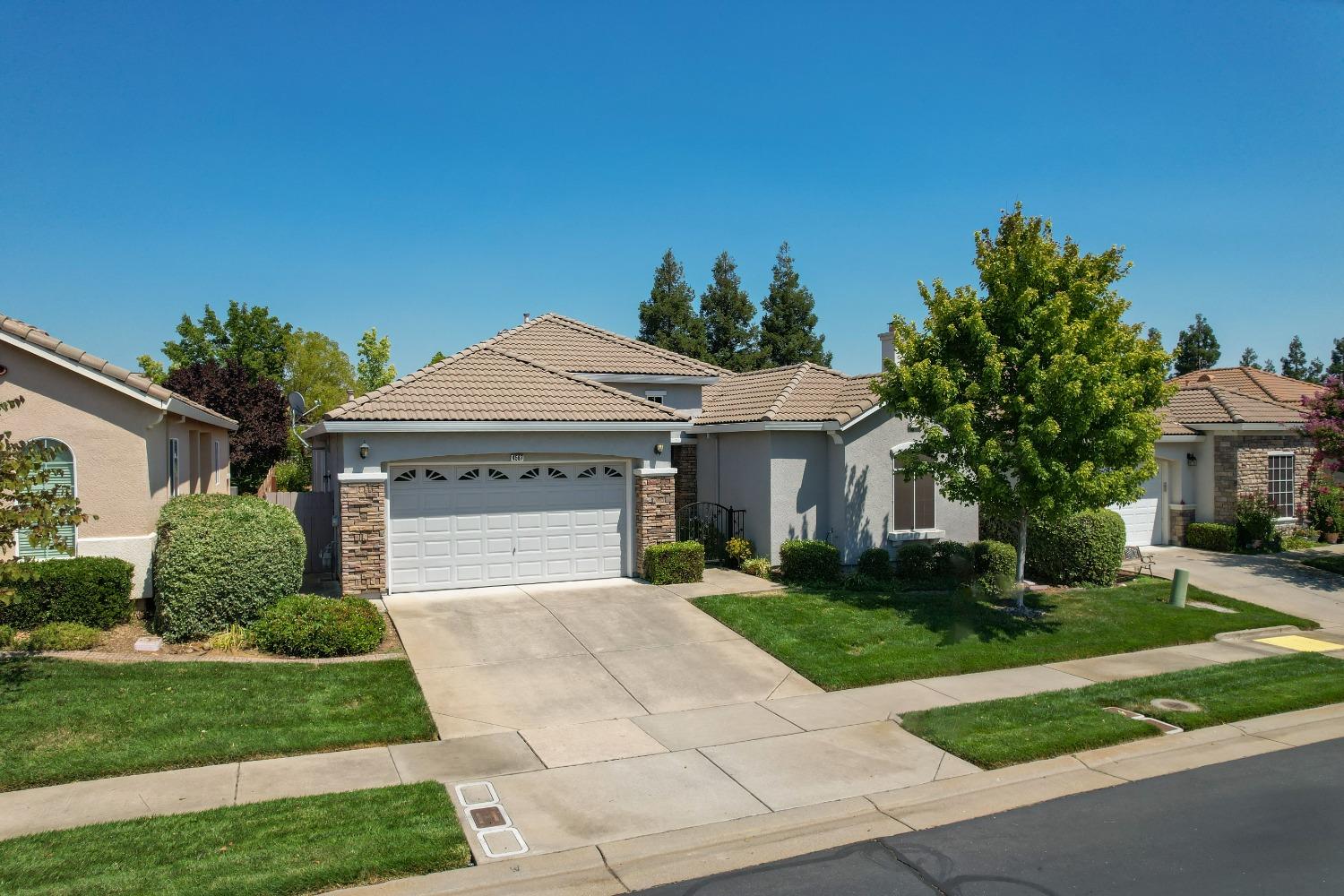 Detail Gallery Image 3 of 59 For 4567 Monte Mar Dr, El Dorado Hills,  CA 95762 - 2 Beds | 2 Baths