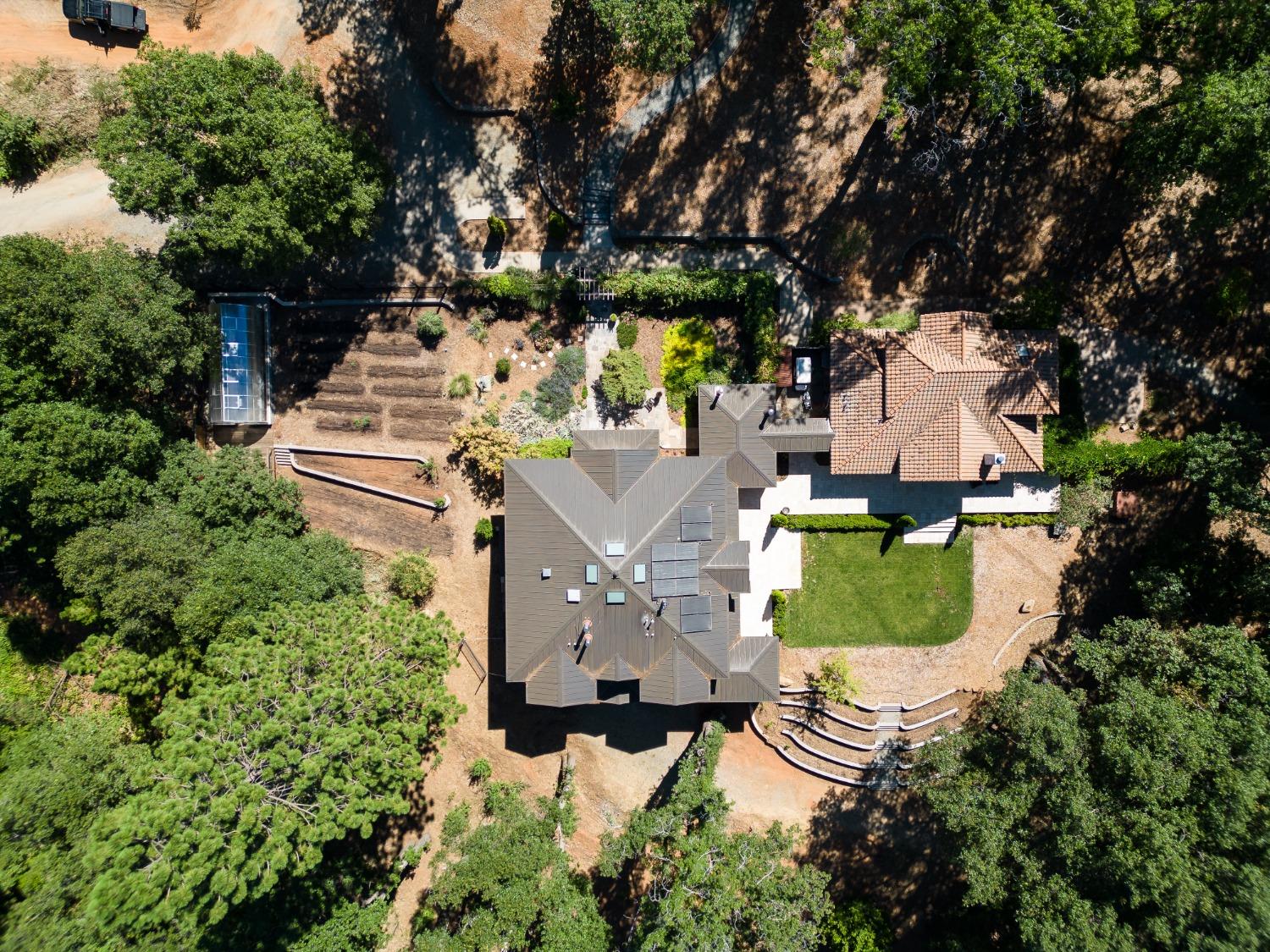 Detail Gallery Image 83 of 91 For 21347 Maidu Ridge Rd, Nevada City,  CA 95959 - 6 Beds | 5/1 Baths