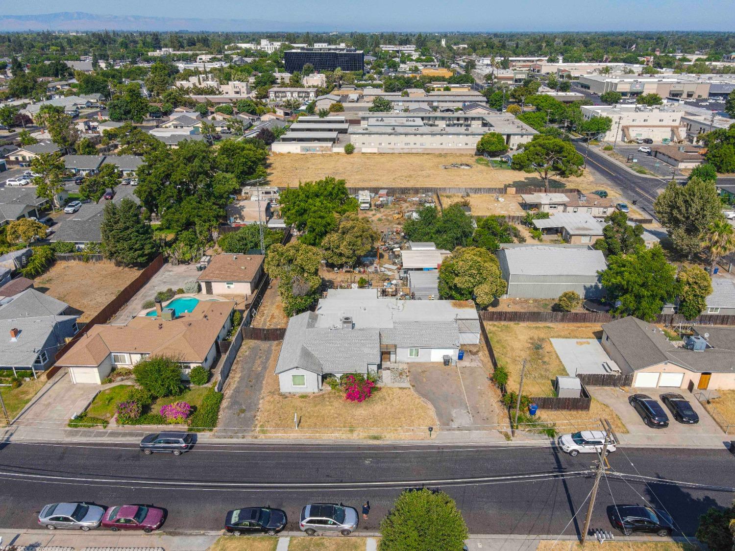 Detail Gallery Image 37 of 46 For 1535 Melrose Ave, Modesto,  CA 95350 - 3 Beds | 2 Baths